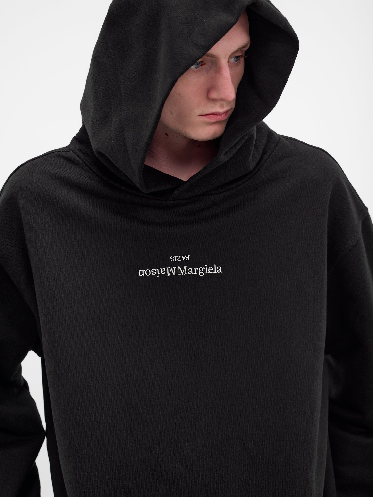 Black Reversed Logo Embroidery Hoodie - 5