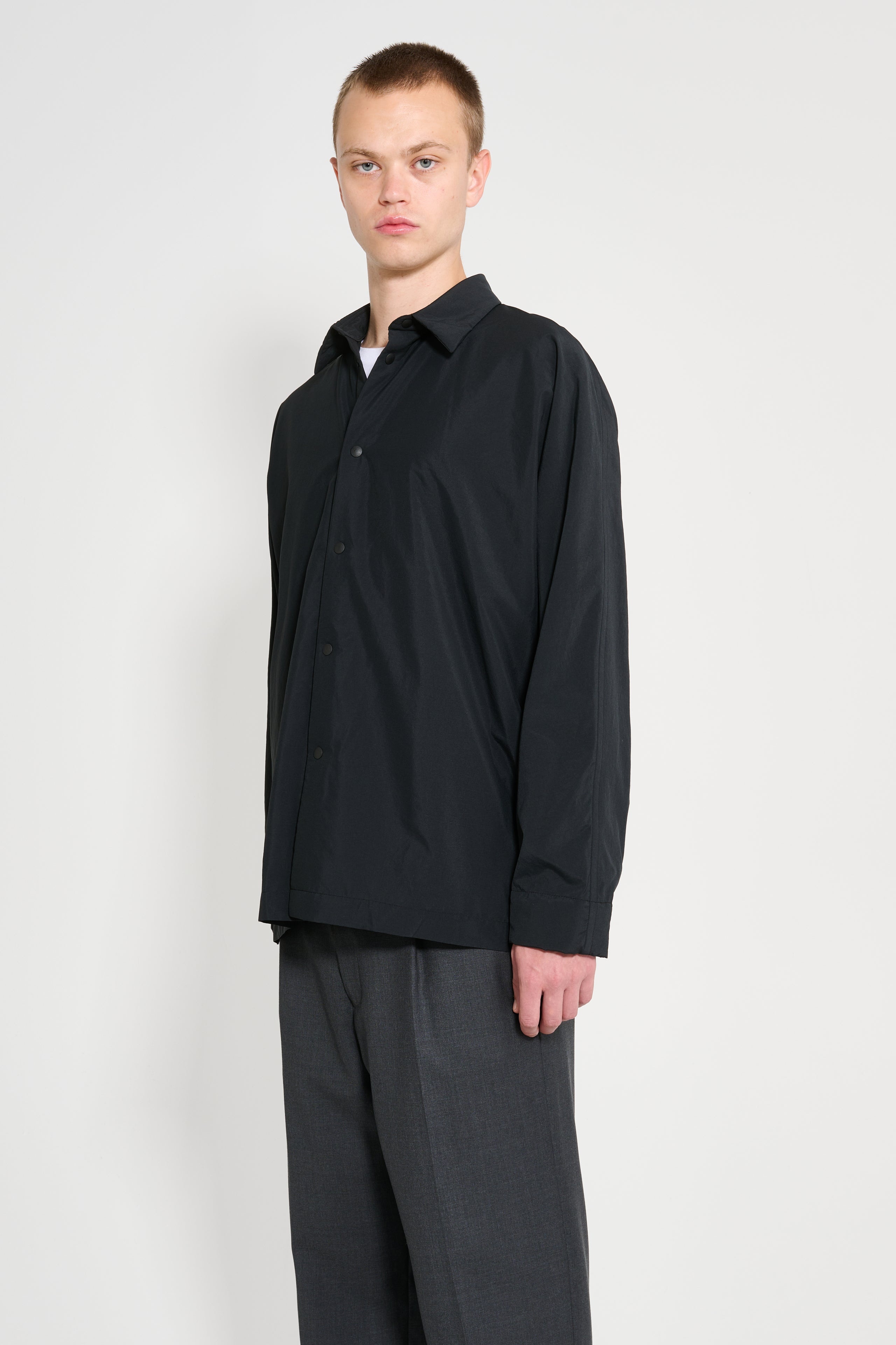 HOMME PLISSÉ ISSEY MIYAKE VERSO SHIRT BLACK - 2