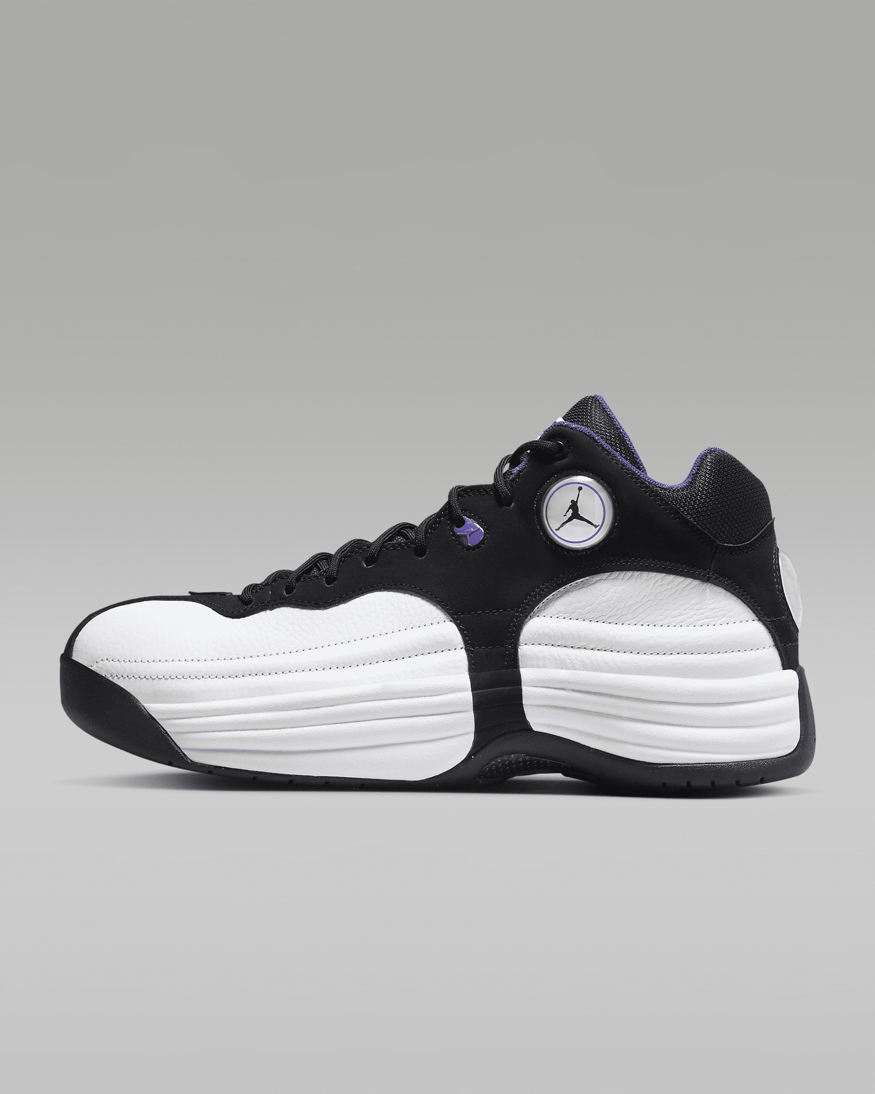 Jordan Jumpman Team Men's Basketball Shoes - 1