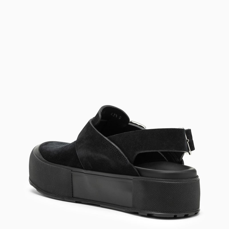★Alexander McQUEEN★Mount Slick Sandals Black 735803WHXK510 McQueen Mount Slick sandals for Men - Green in UAE | Level Shoes