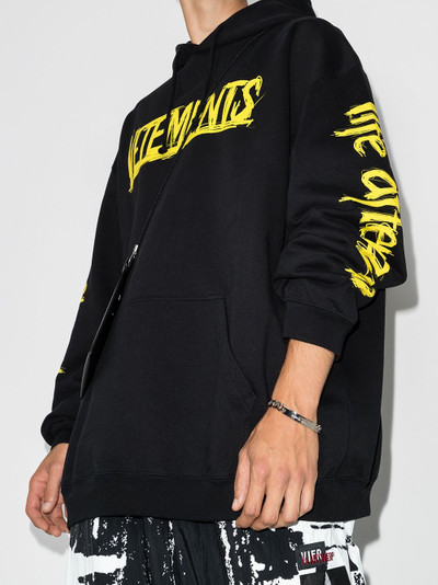 VETEMENTS World Tour print hoodie outlook