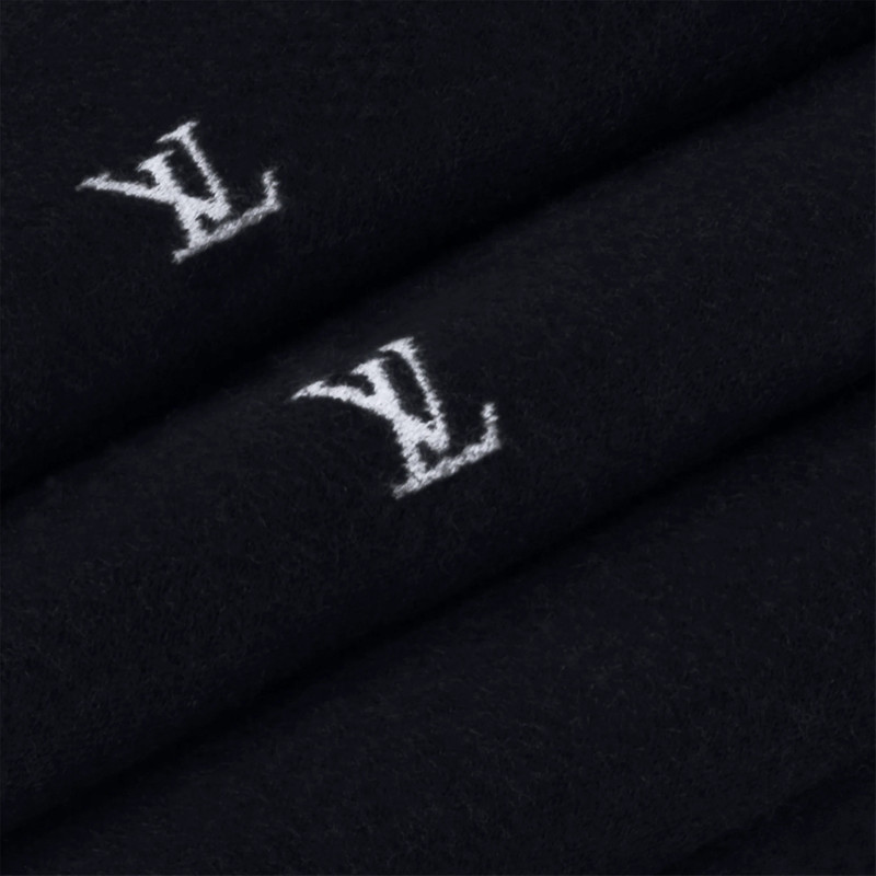 LV Blason Scarf 3