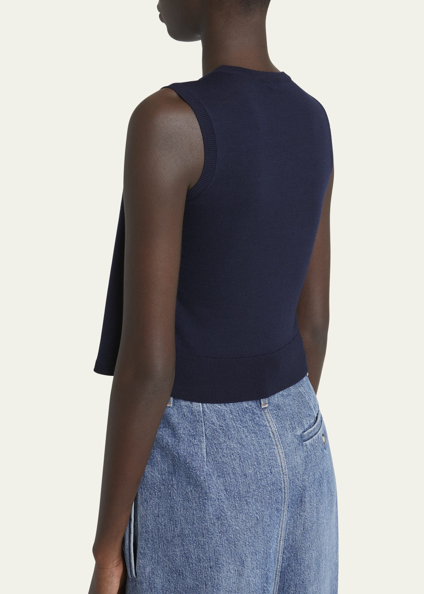 Double-Layer Anagram Sleeveless Wool Sweater - 3