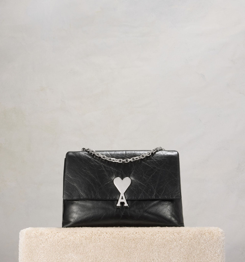 AMI Paris Voulez-Vous Bag outlook