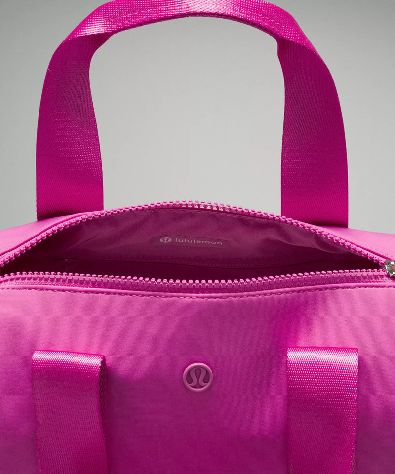 Knit Nylon Mini Barrel Duffle Bag 5L 4