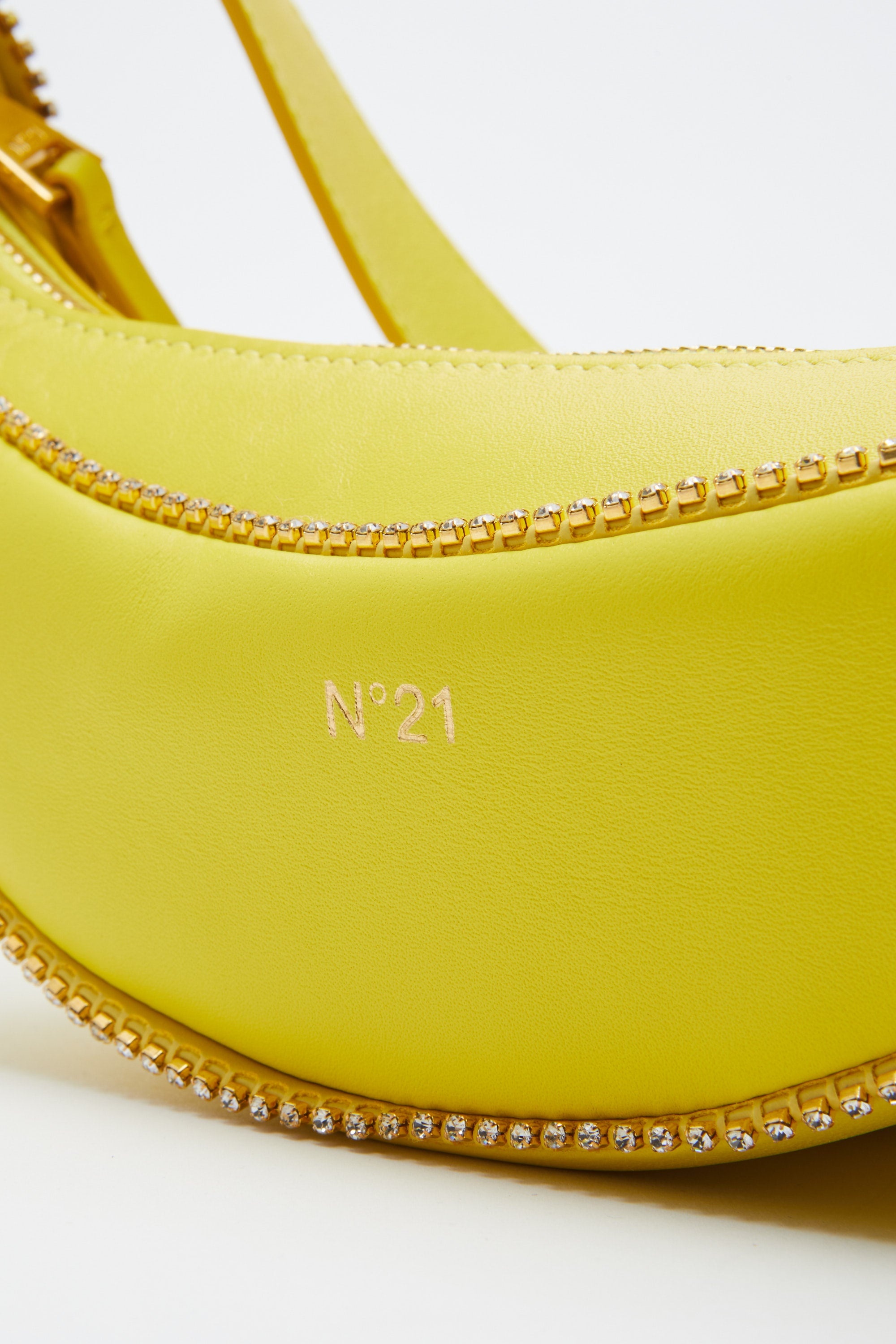 BANANA SHOULDER BAG - 4