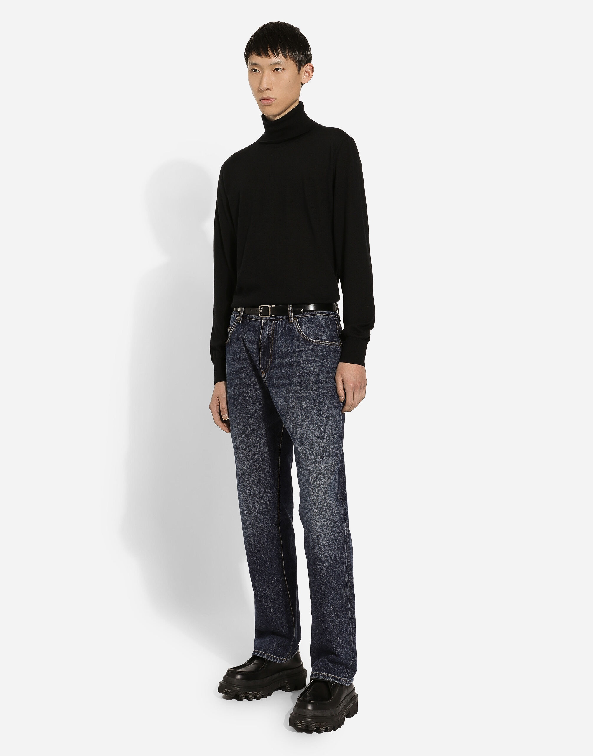 Classic blue denim jeans - 5