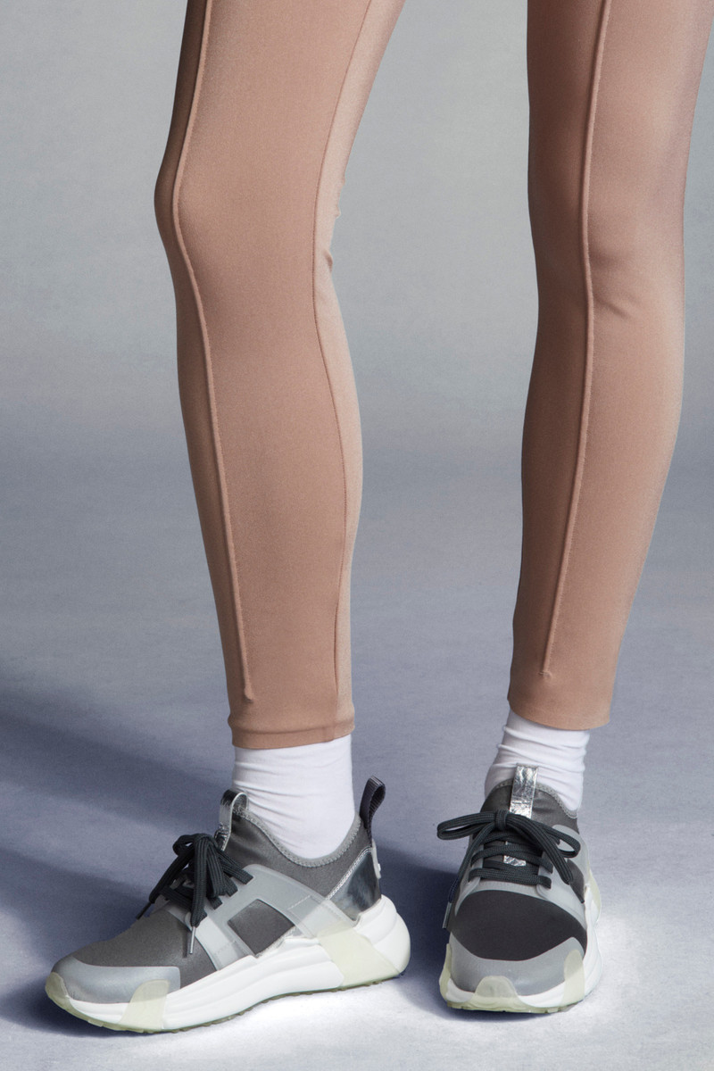 Moncler Lunarove Sneakers outlook