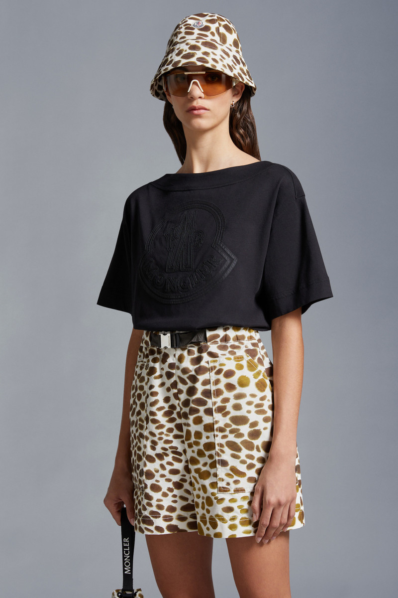 Embroidered Logo T-Shirt 2