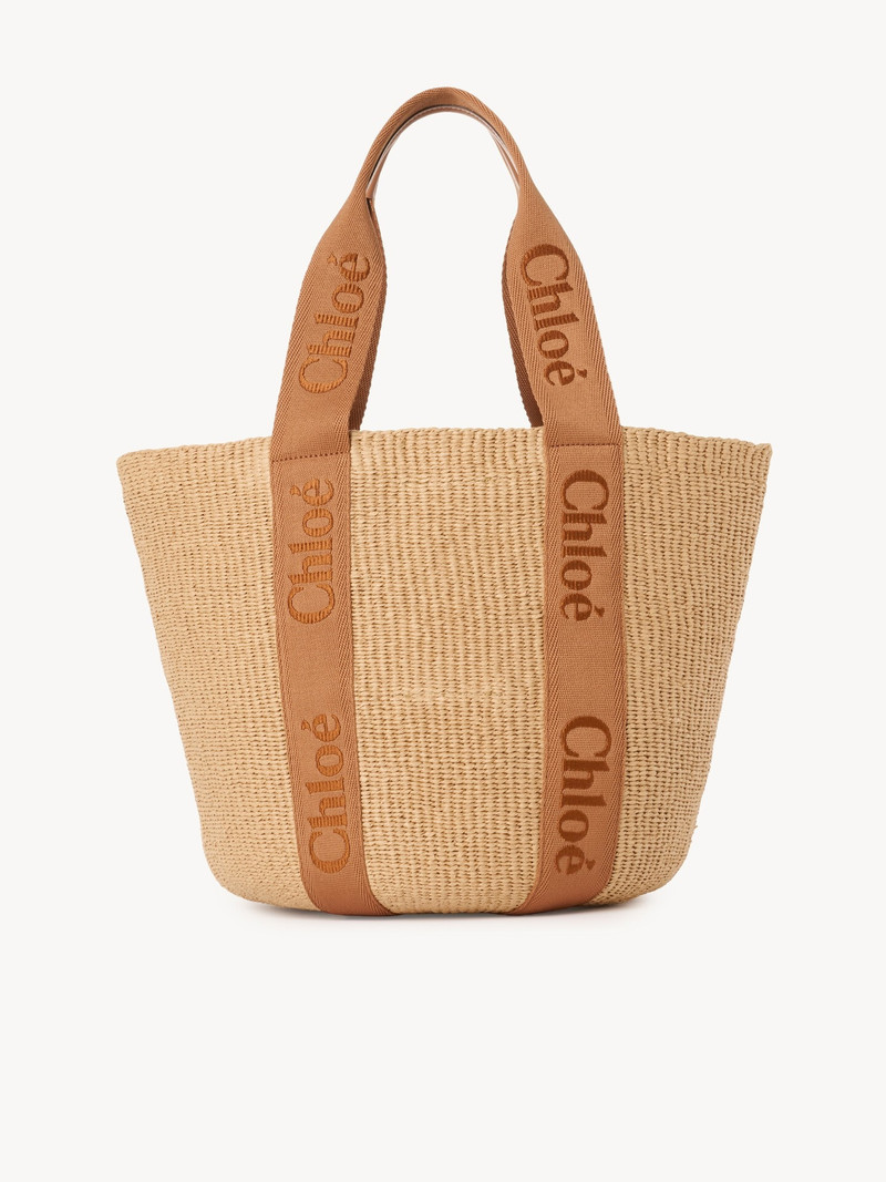 Chloé LARGE WOODY BASKET IN NATURAL FIBERS outlook