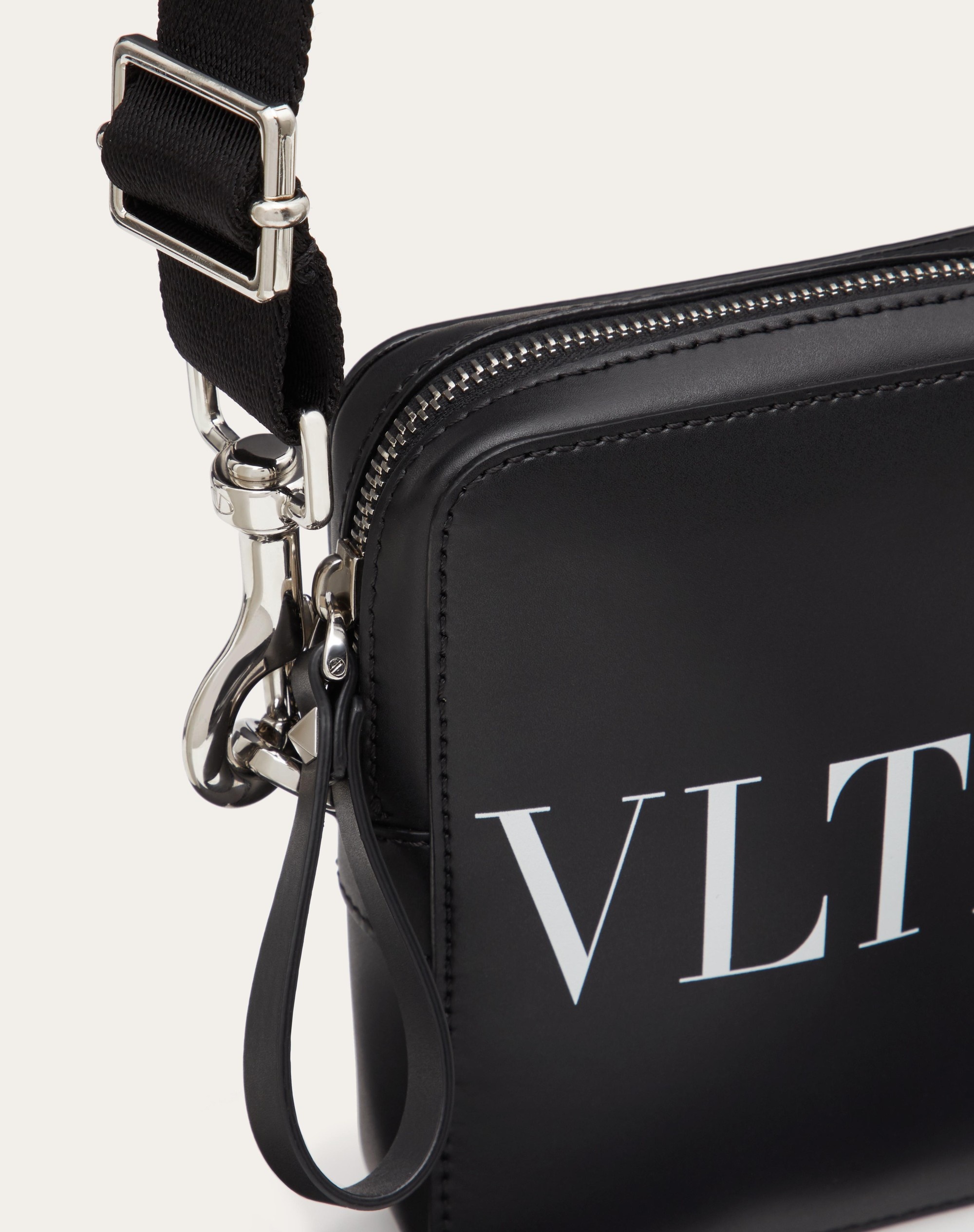 SMALL VLTN LEATHER CROSSBODY BAG - 5