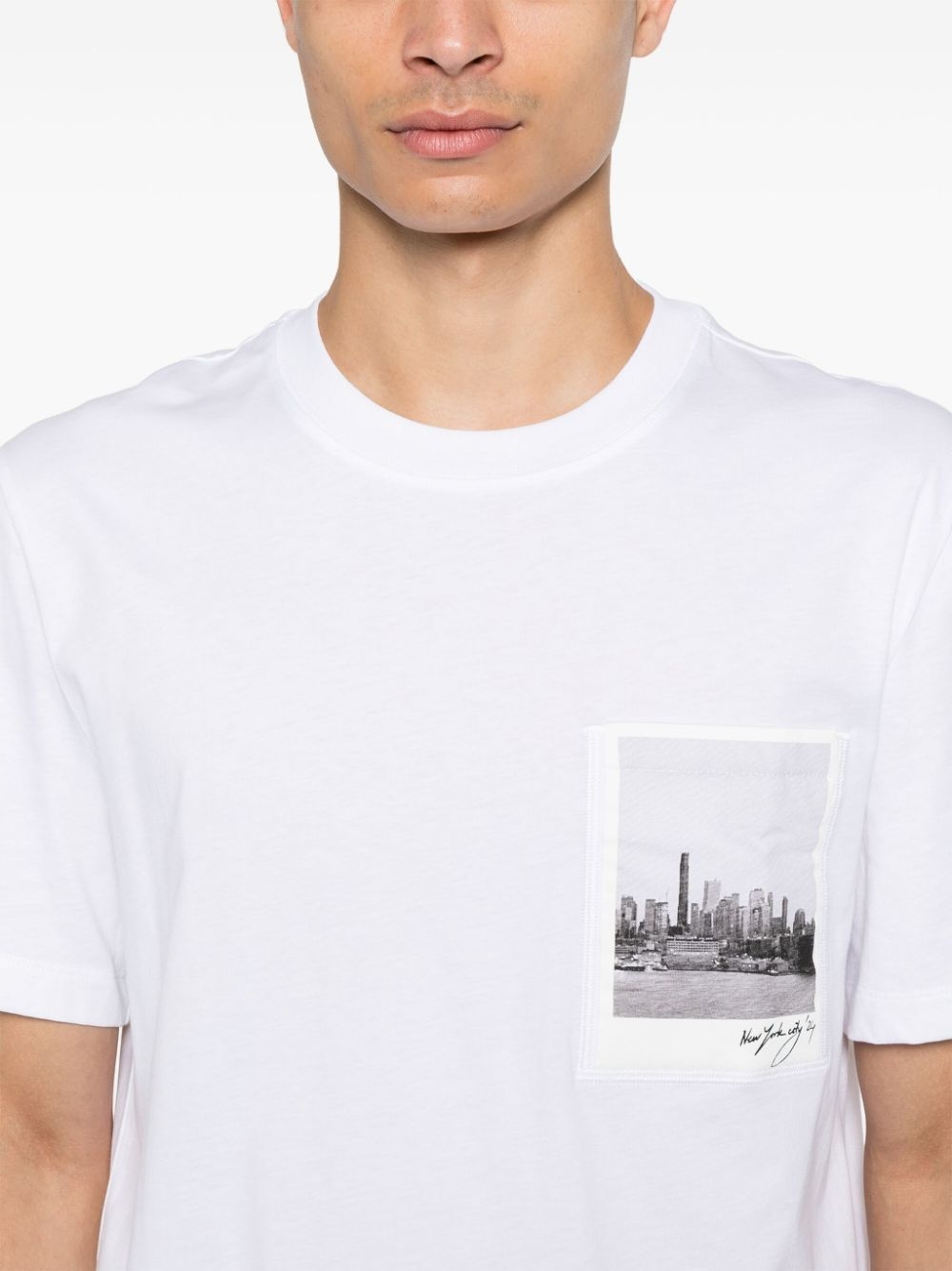 Skyline Postcard T-shirt - 4