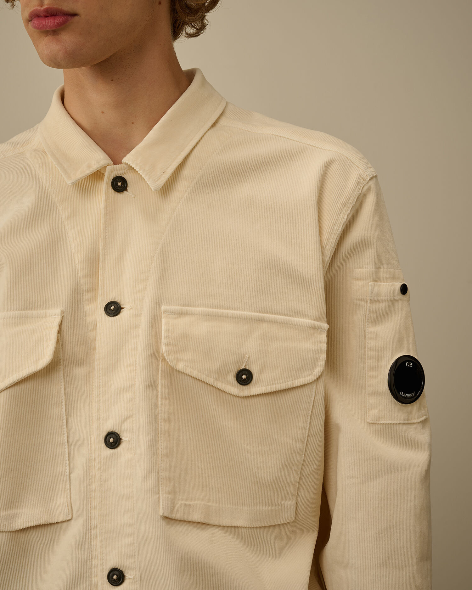 Corduroy Lens Button Overshirt - 5
