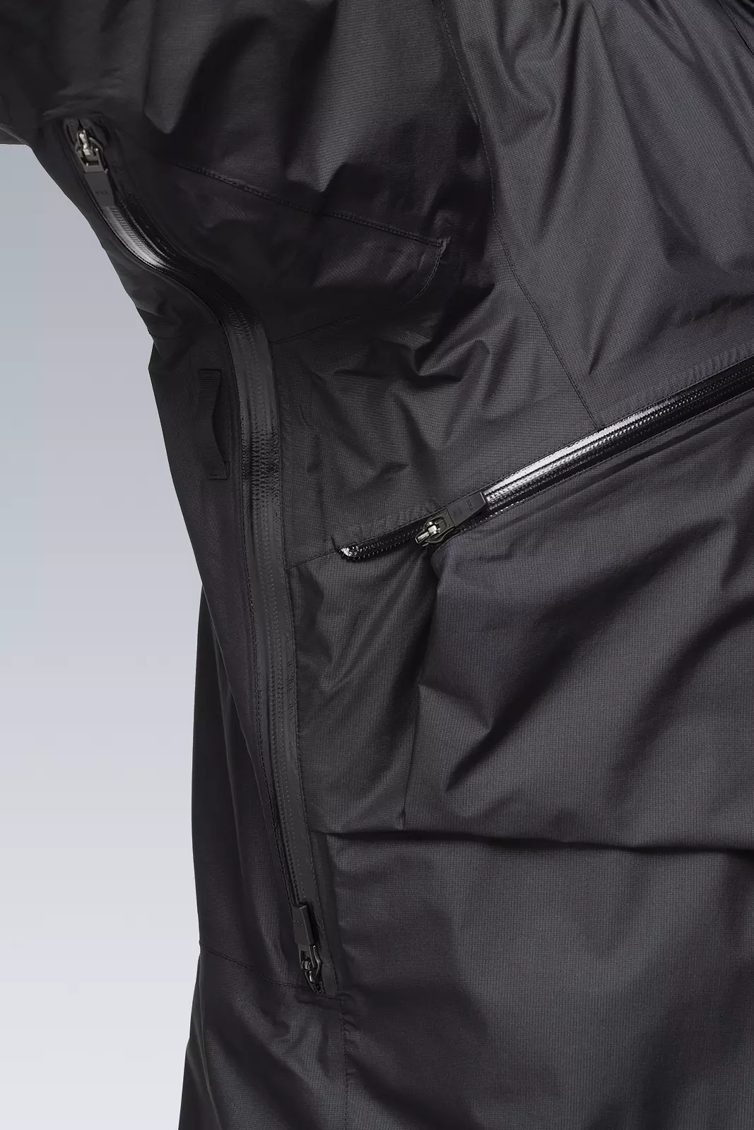 J104-GTPL 2L Gore-Tex Paclite Plus Jacket Black - 28