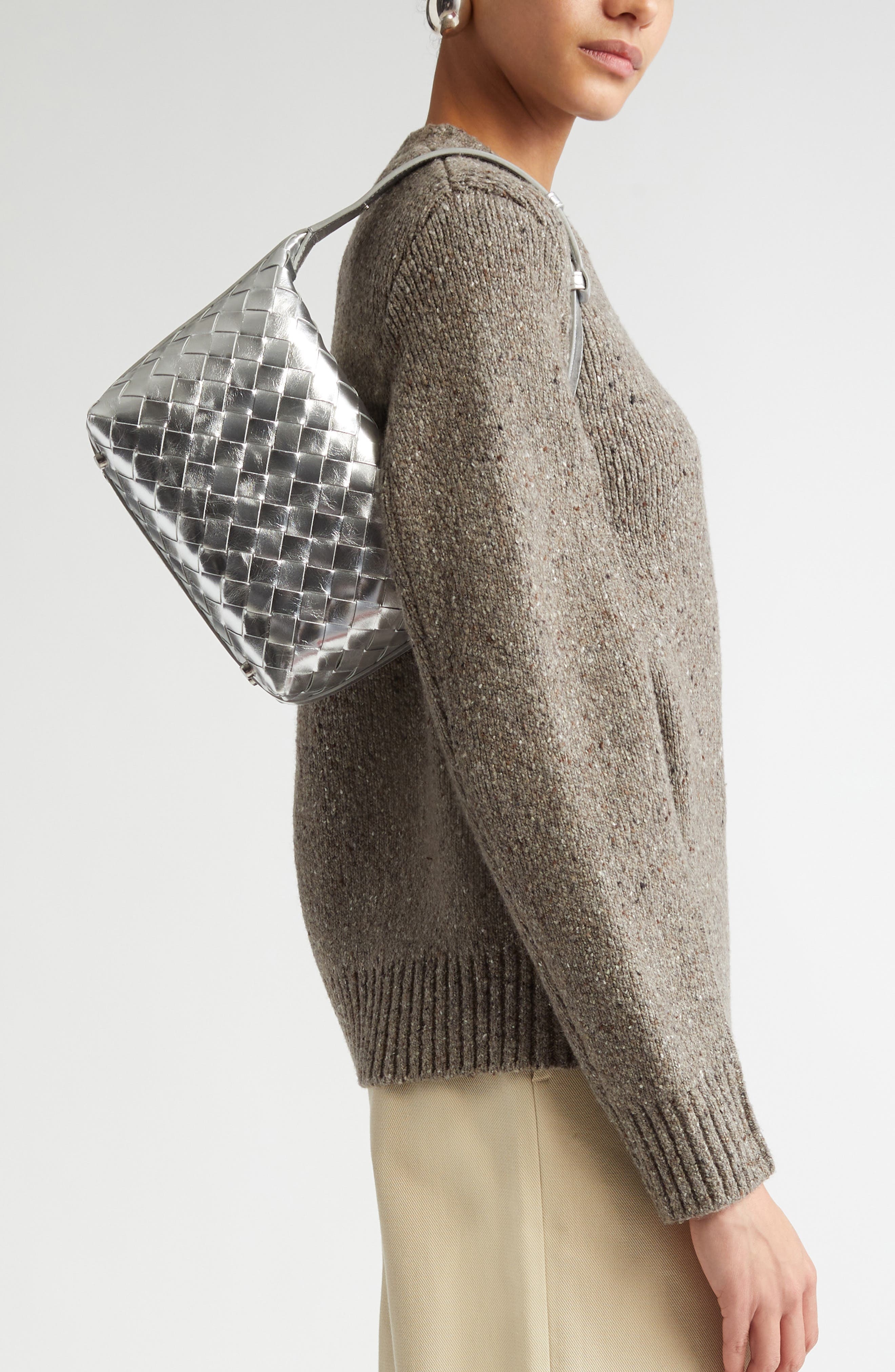 Bottega Veneta Mini Wallace Mirror Intrecciato Metallic Leather Shoulder Bag in 8101 Silver/Silver a - 2