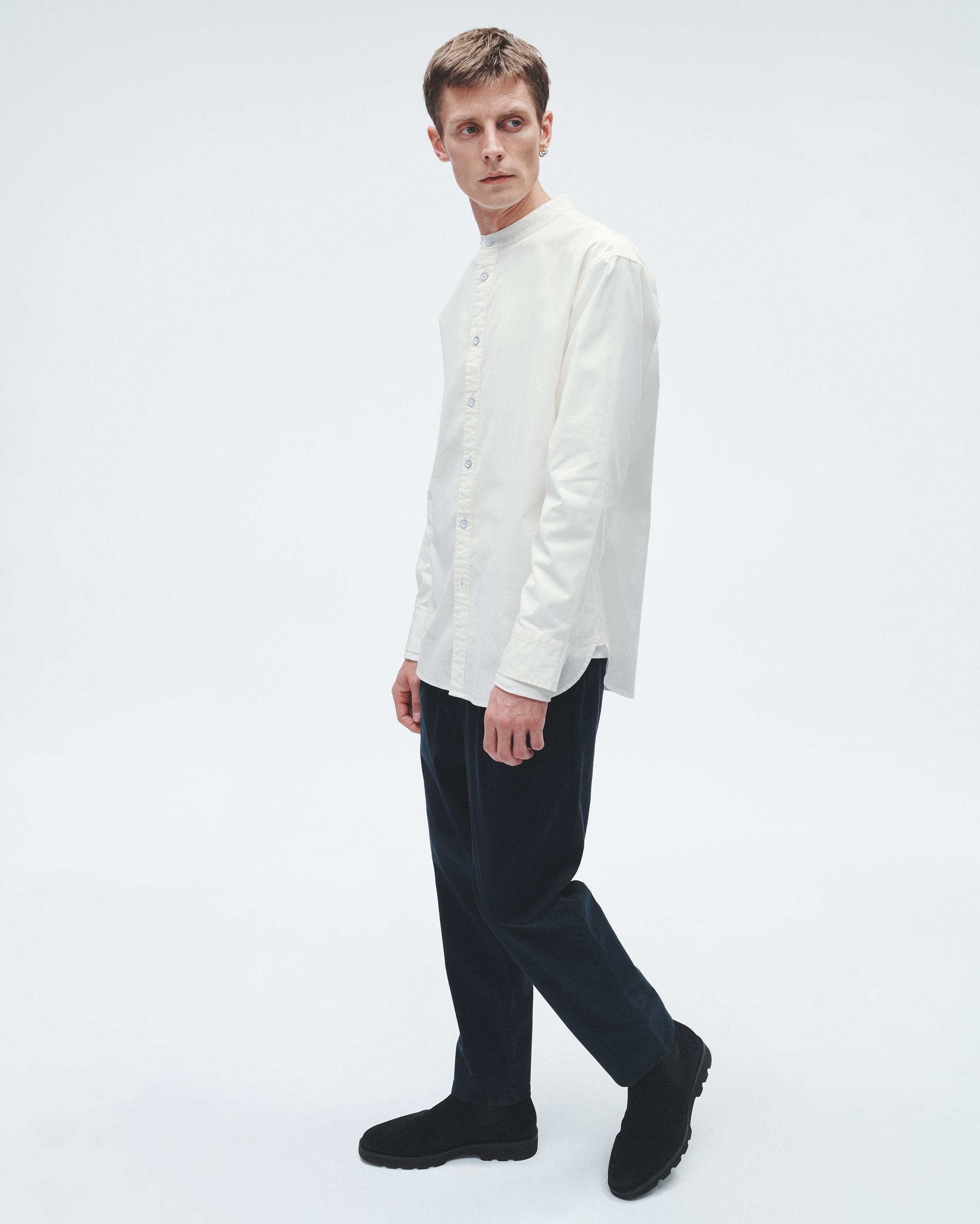 Landon Cotton Poplin Shirt
Relaxed Fit Button Down - 3