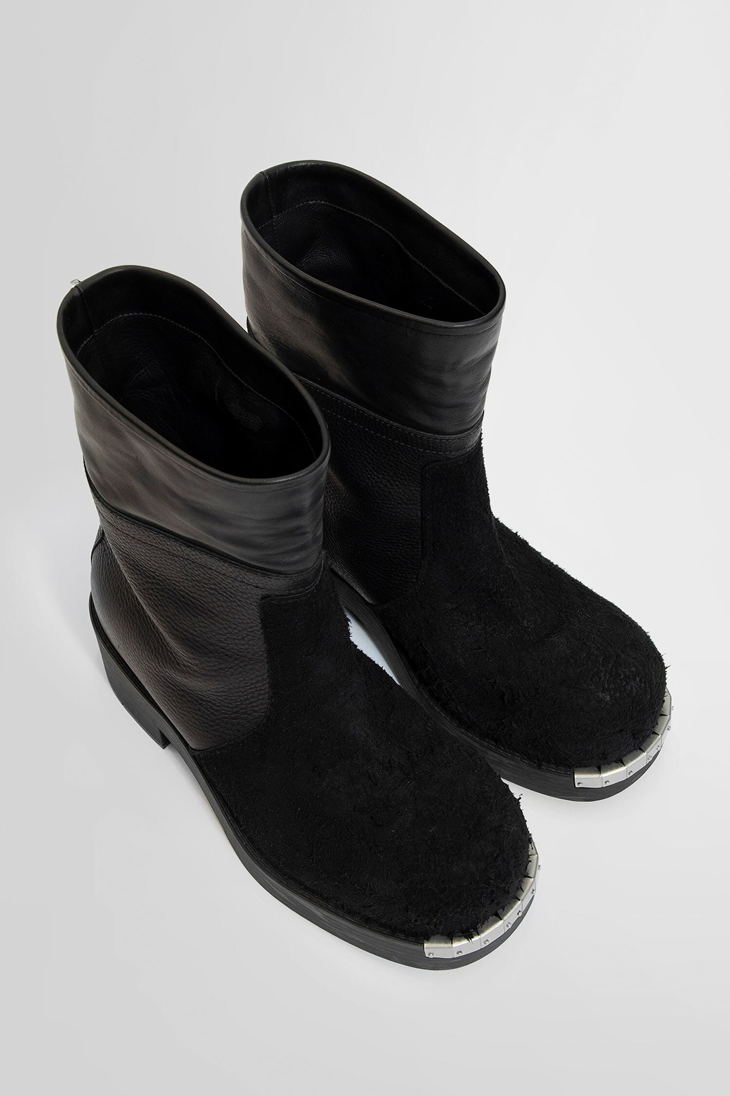 MM6 MAISON MARGIELA MAN BLACK BOOTS - 6