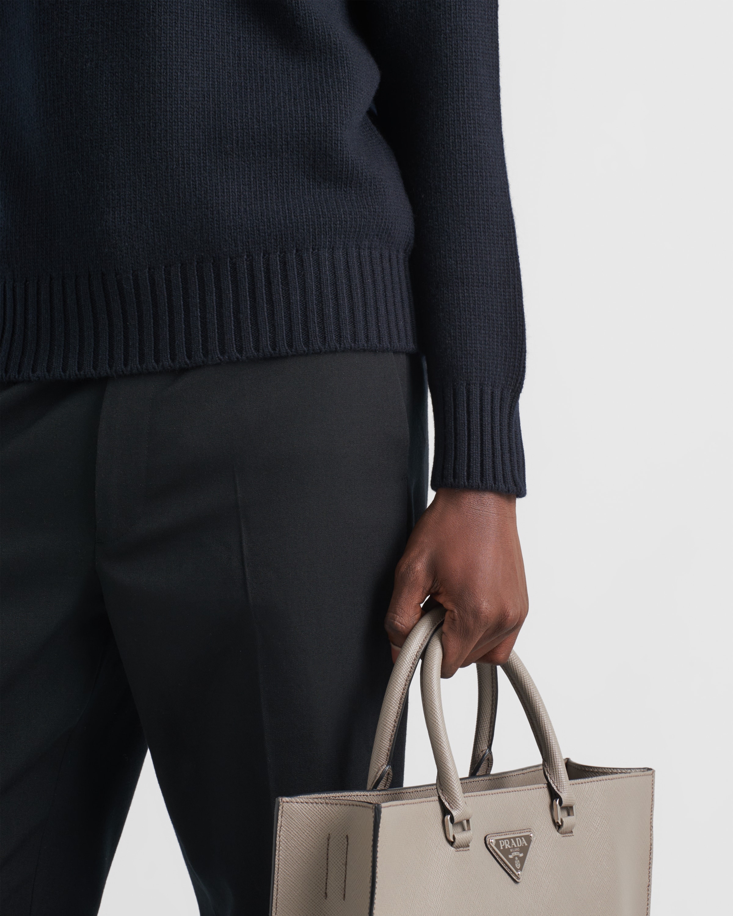 Wool and cashmere crew-neck sweater - 4