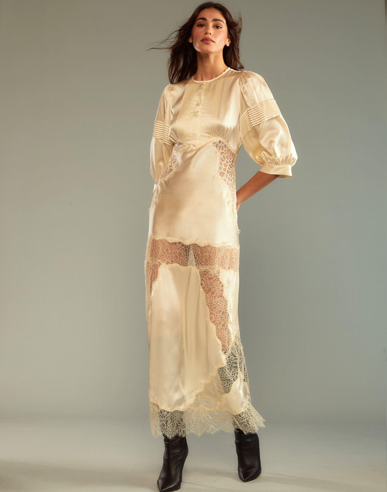 Lure Lace Dress - 2