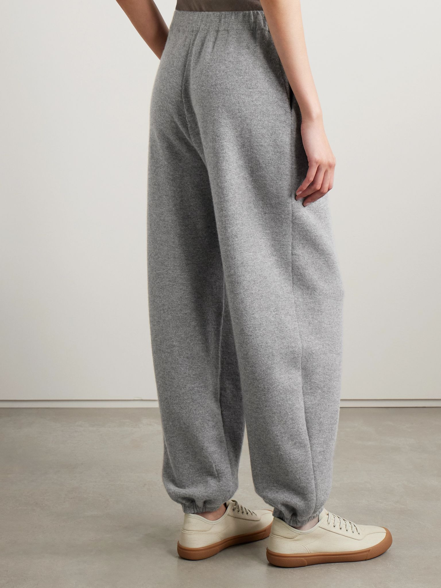 Liyana cashmere tapered track pants Light gray - 4