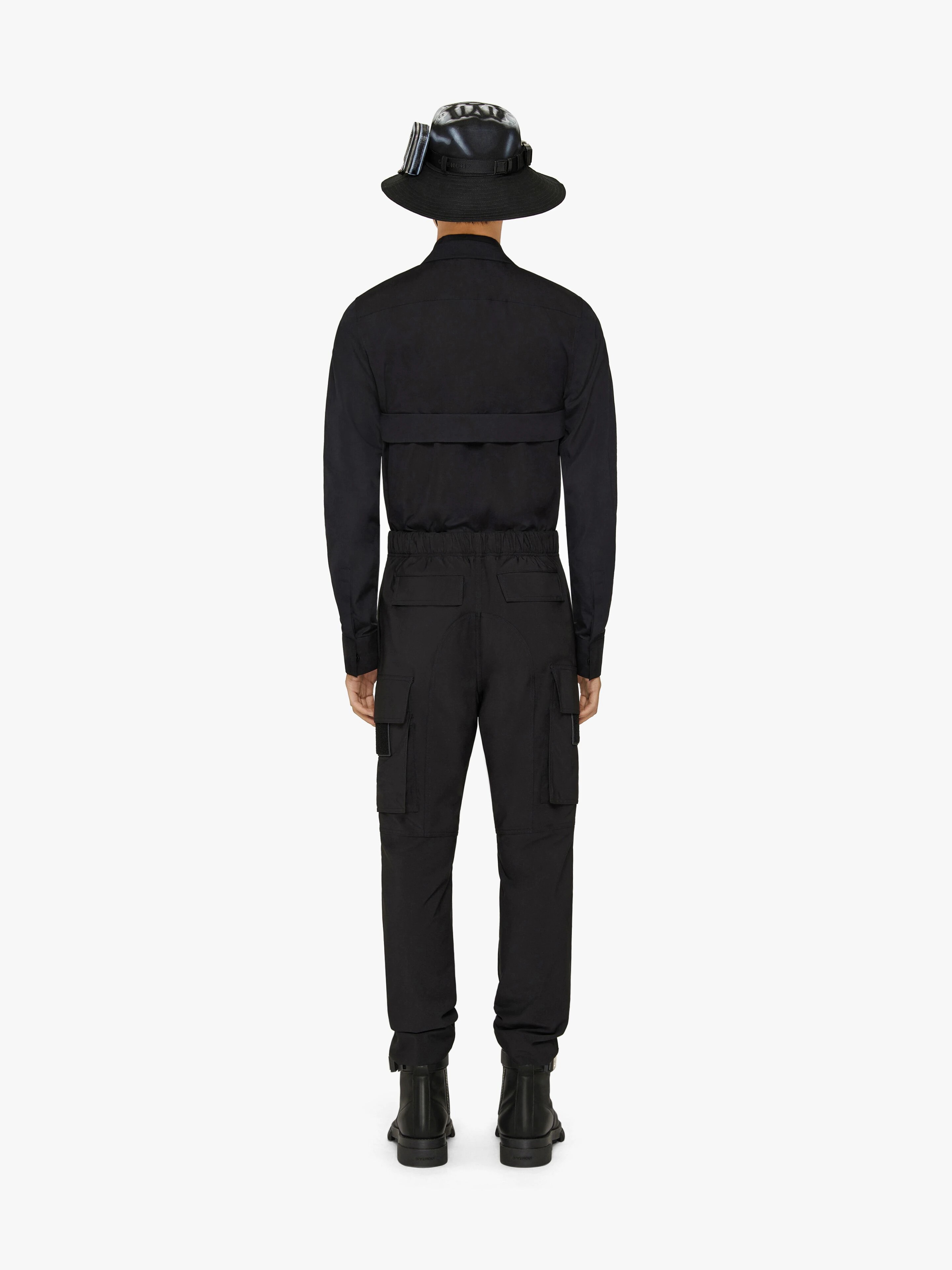 MULTIPOCKET CARGO PANTS WITH METALLIC DETAILS - 4