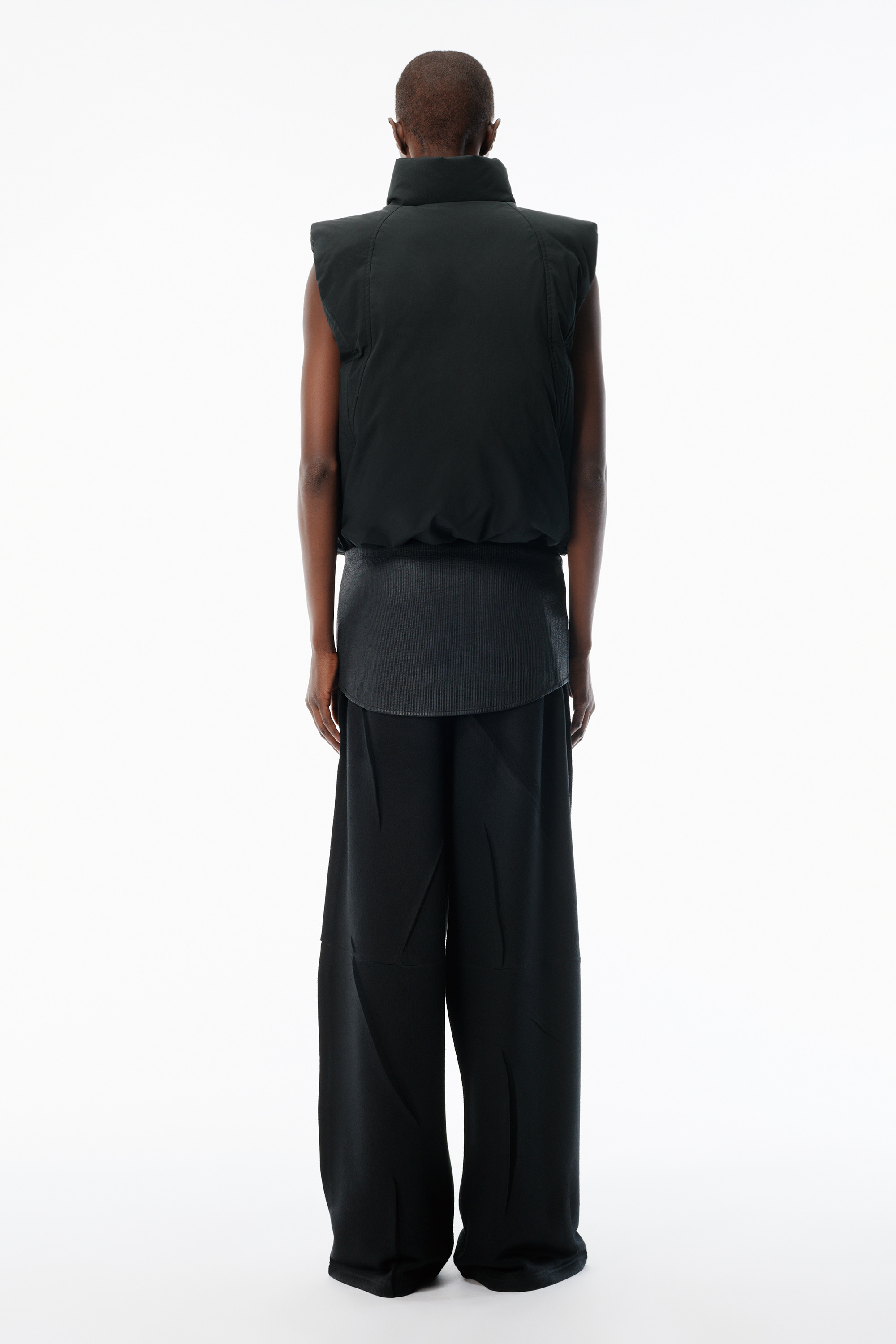 Black Essential Puffer Vest - 4