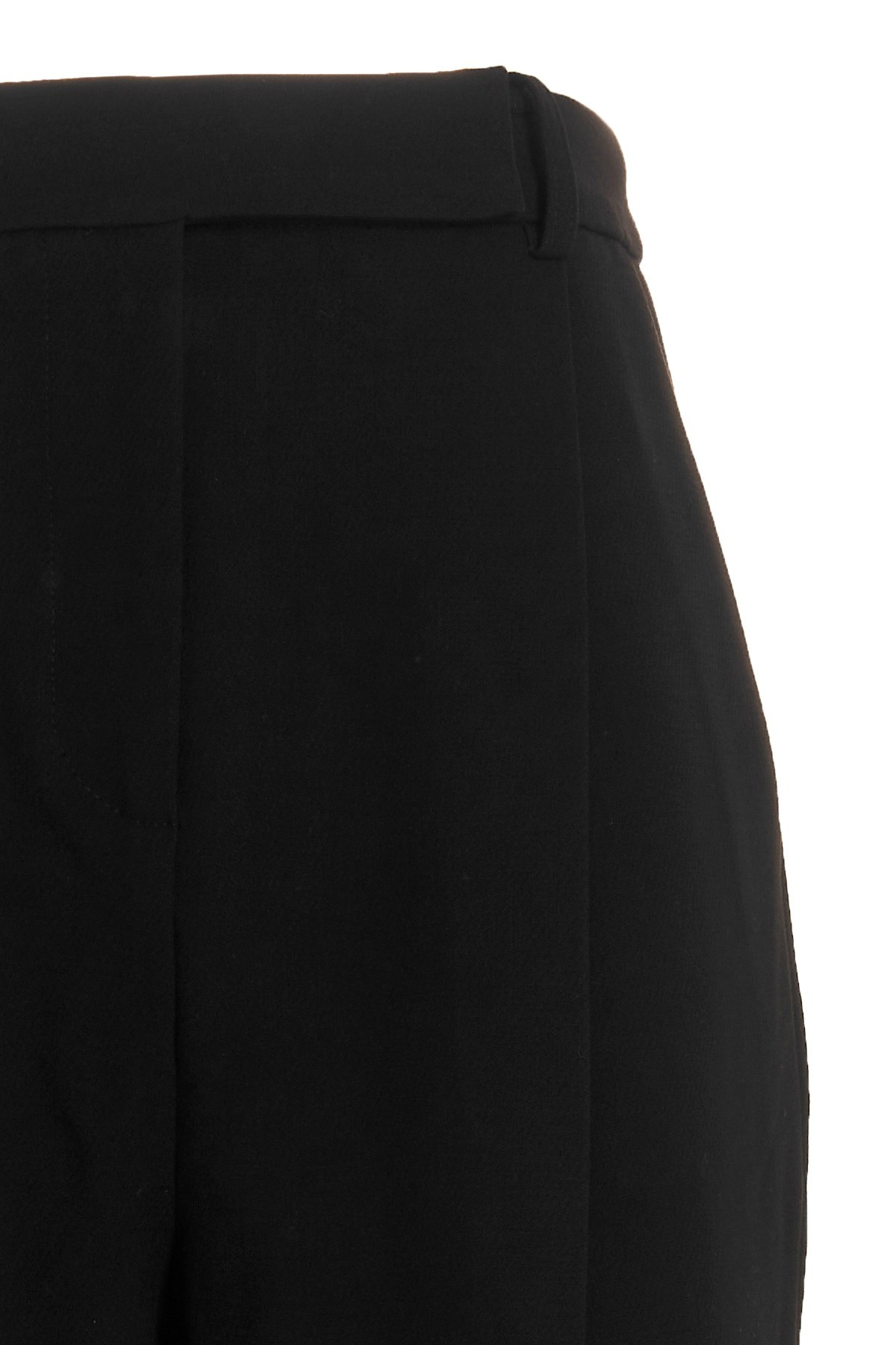 Trousers with darts - 4