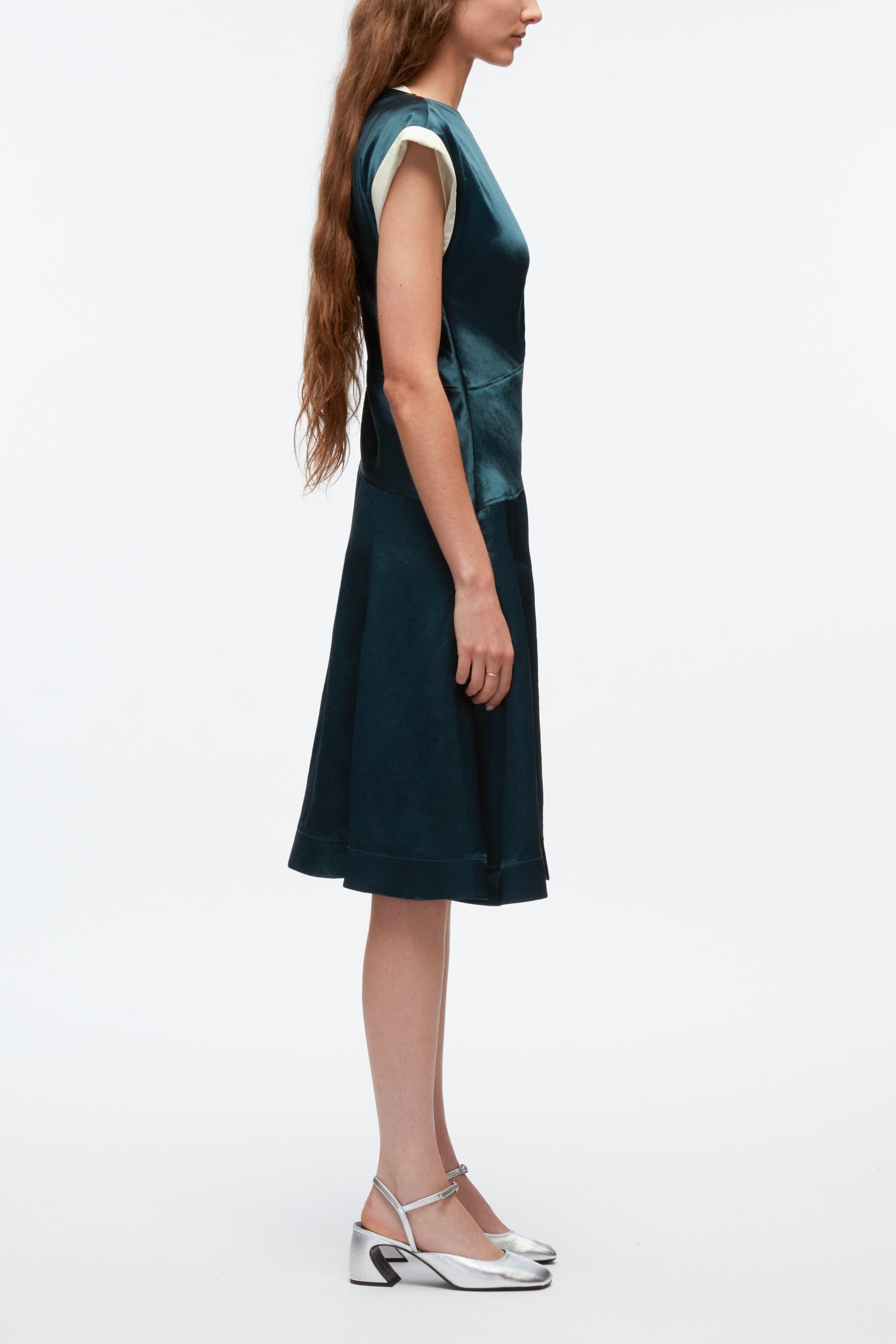 Draped Twist Dress With Combo - 2