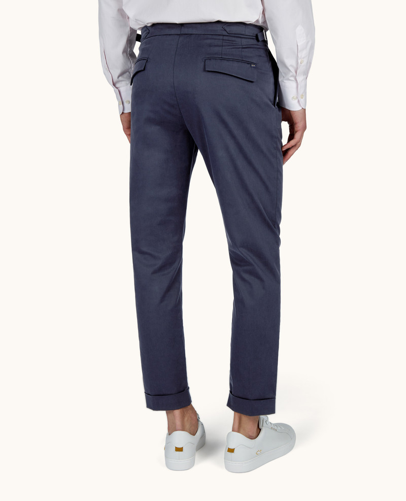 Paul & Shark CHINO TROUSERS IN STRETCH COTTON WITH DOUBLE PLEATS outlook