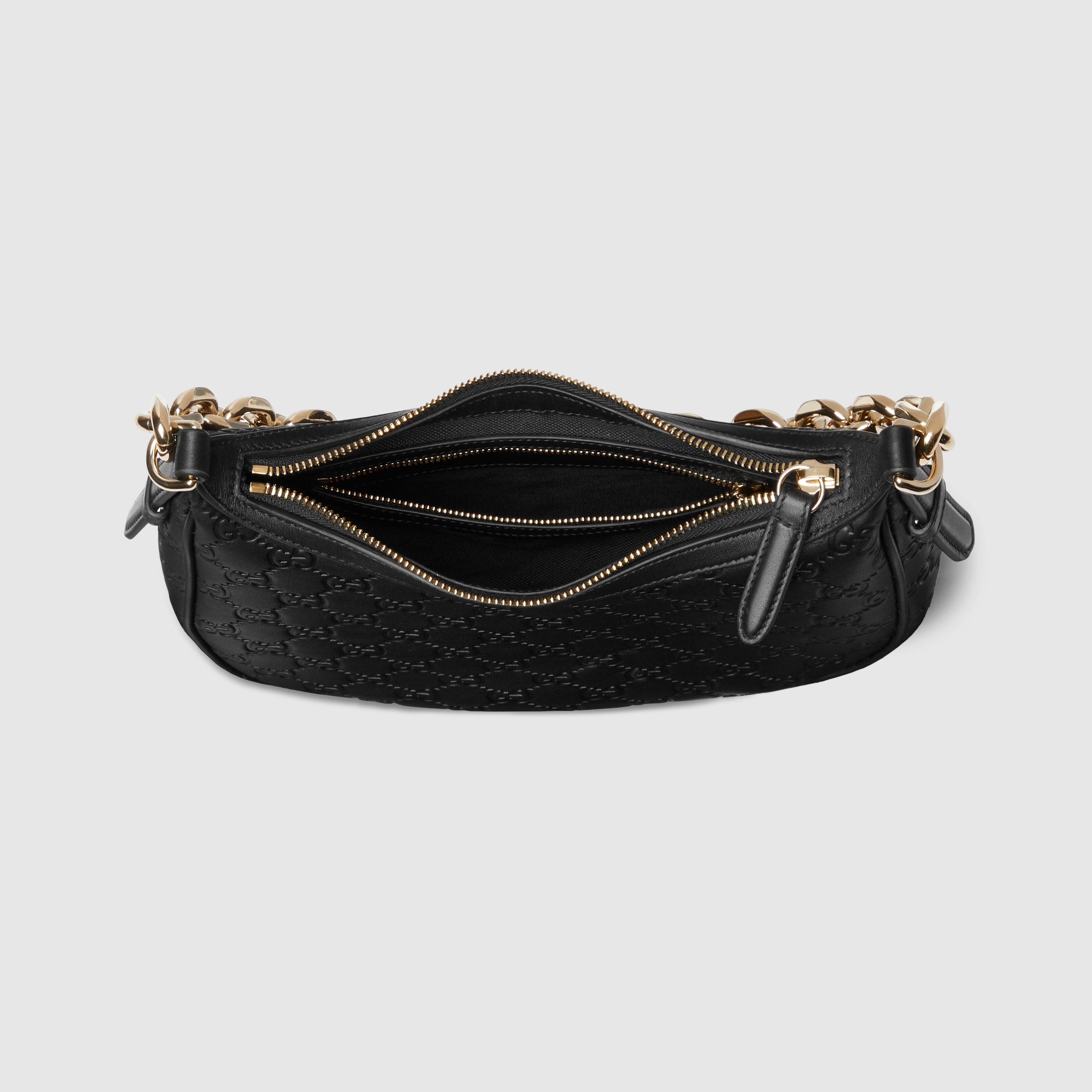 GG Emblem medium shoulder bag - 9