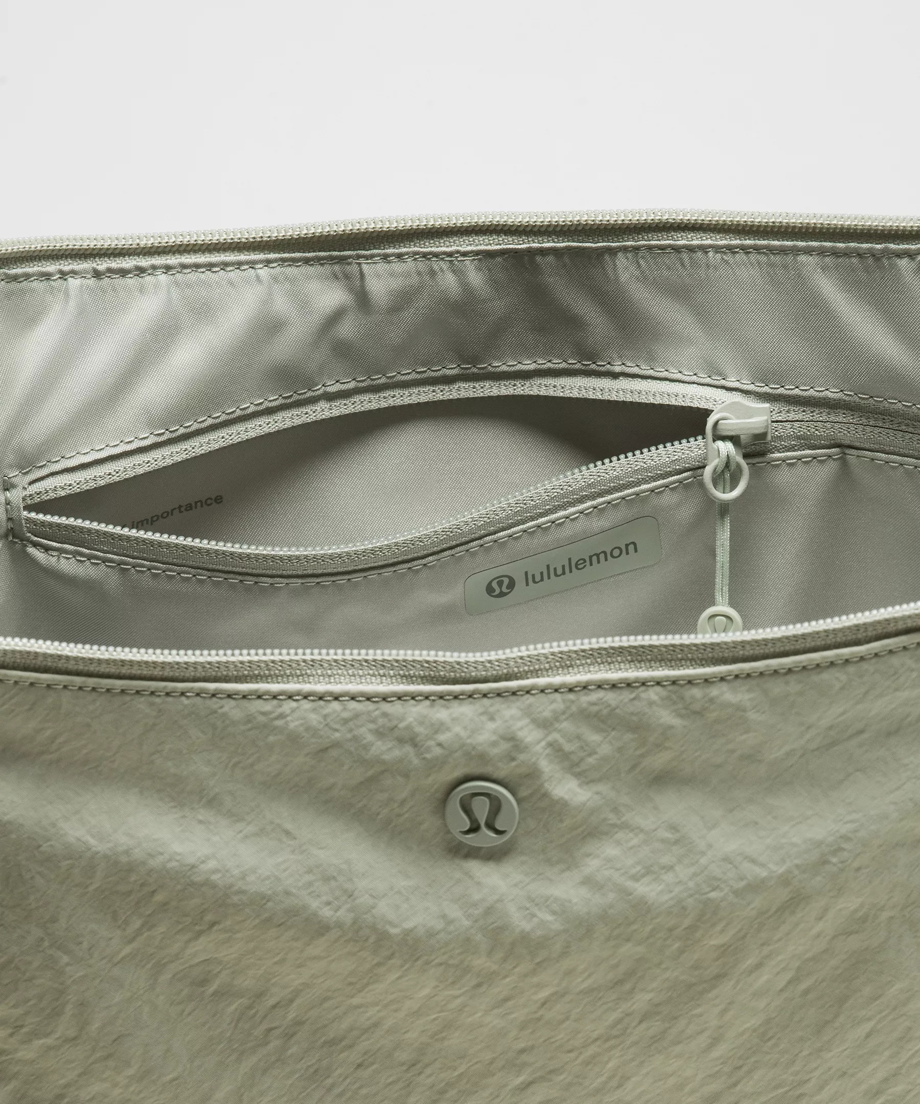 Large Slouchy Sling Bag 13L - 5