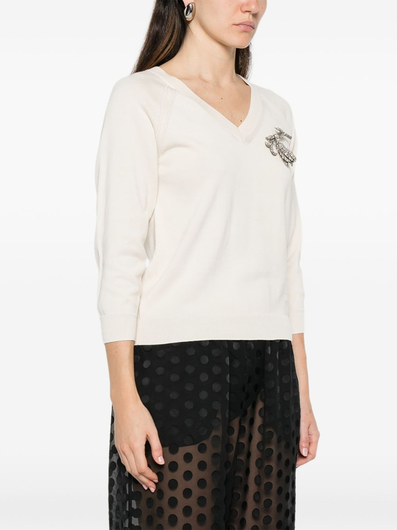 V-neck top 3