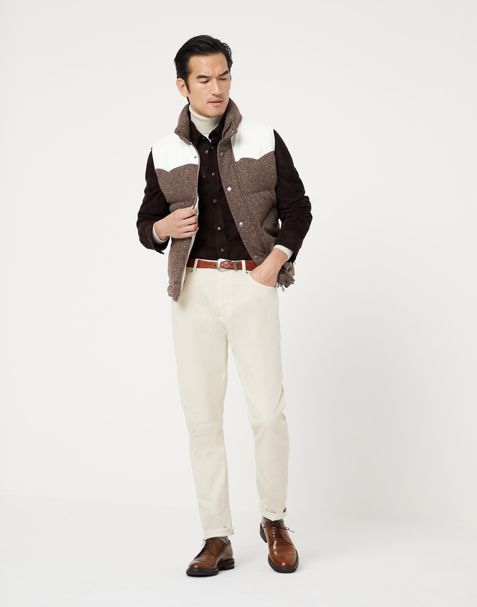 Wool and cashmere chevron paneled down vest - 5
