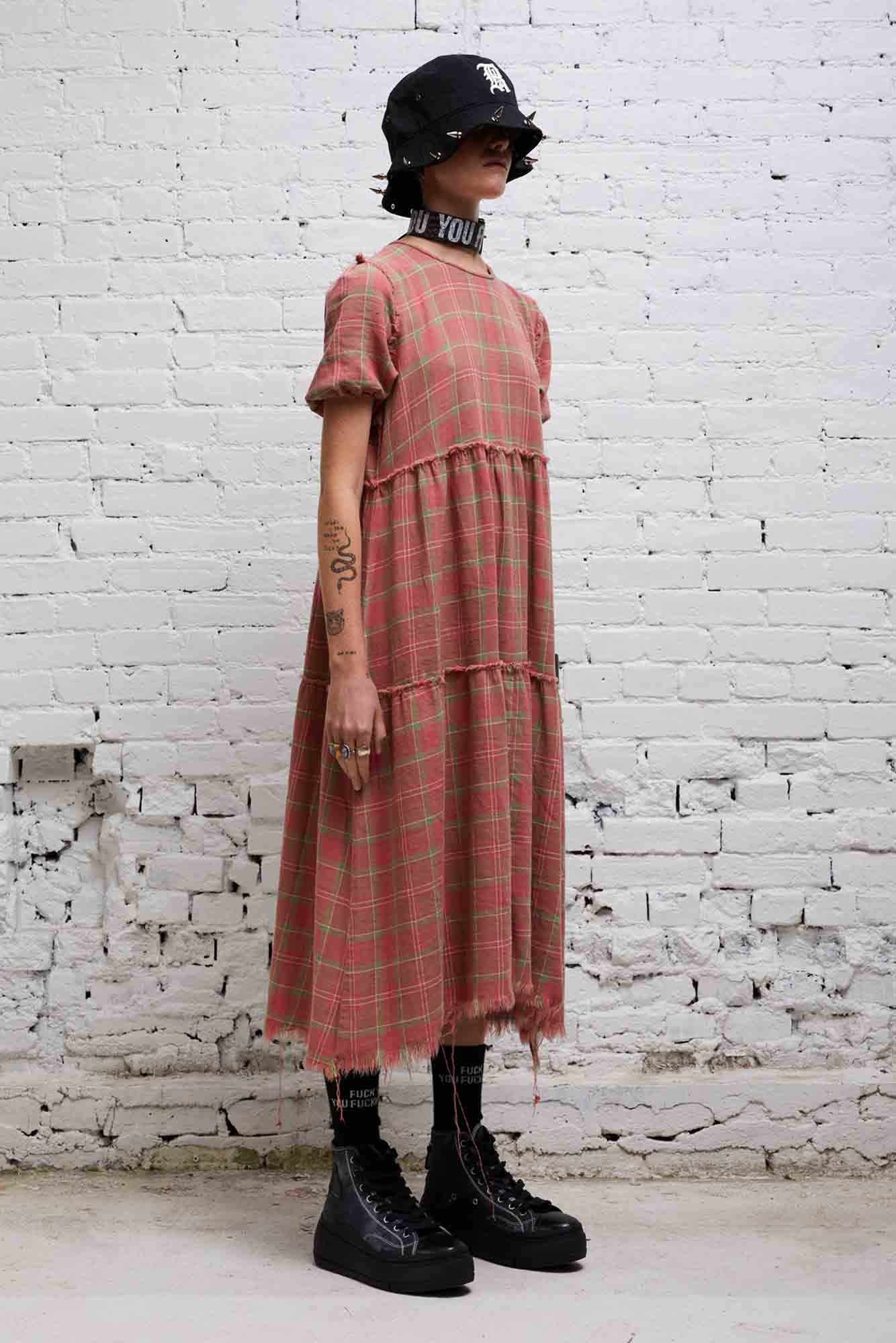 SHREDDED RELAXED MIDI - RED PLAID - 3