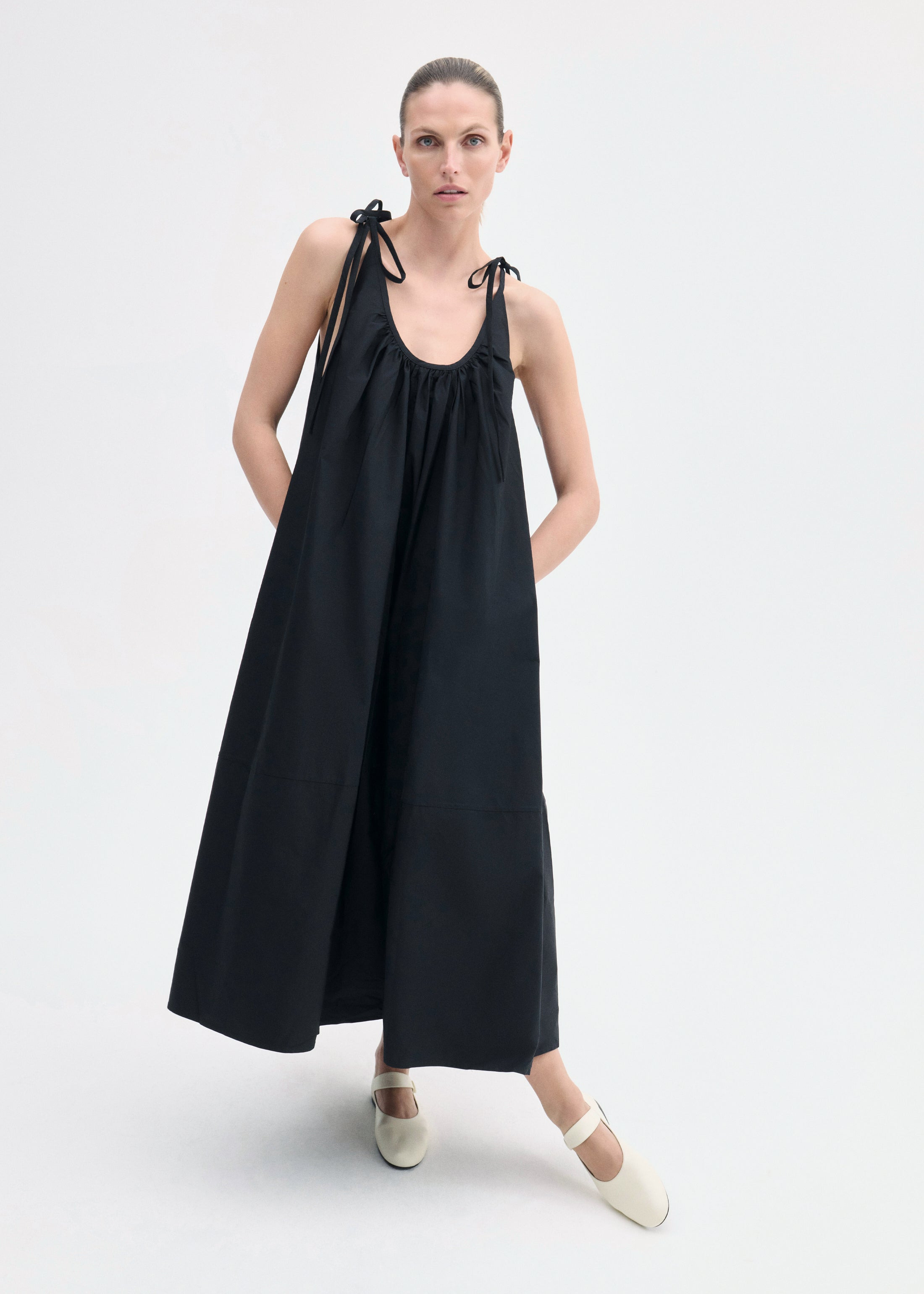 Gathered Halter Dress in Cotton Poplin - 2