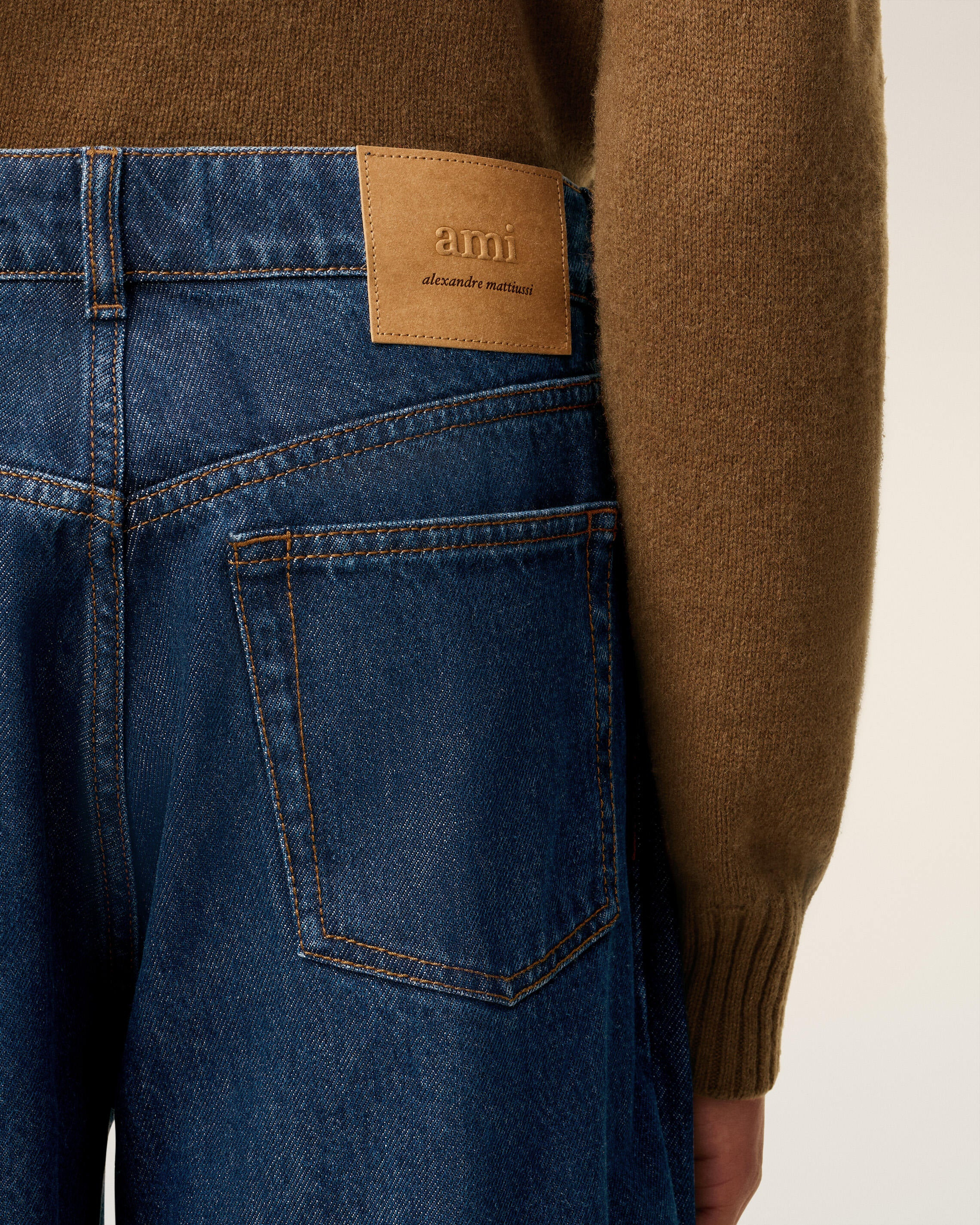BLUE COTTON LARGE FIT JEANS - 5