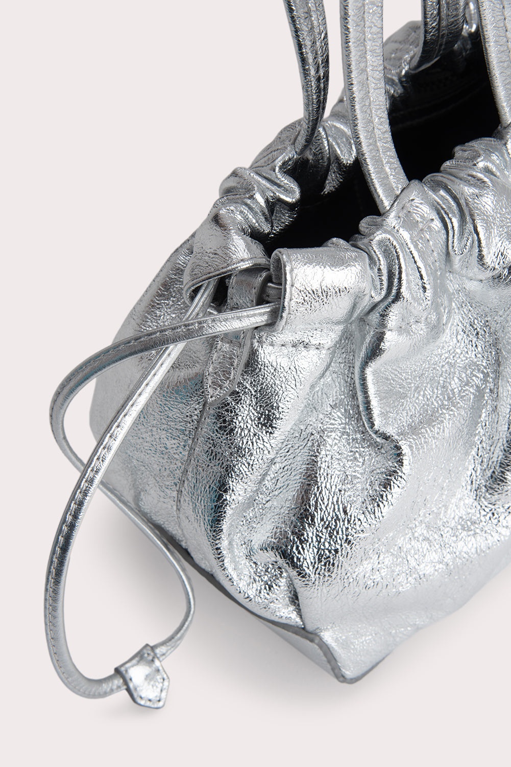 Malmo Silver Metallic Leather - 4