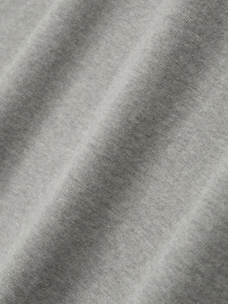 ESSENTIALS Bulls 90s Tee outlook