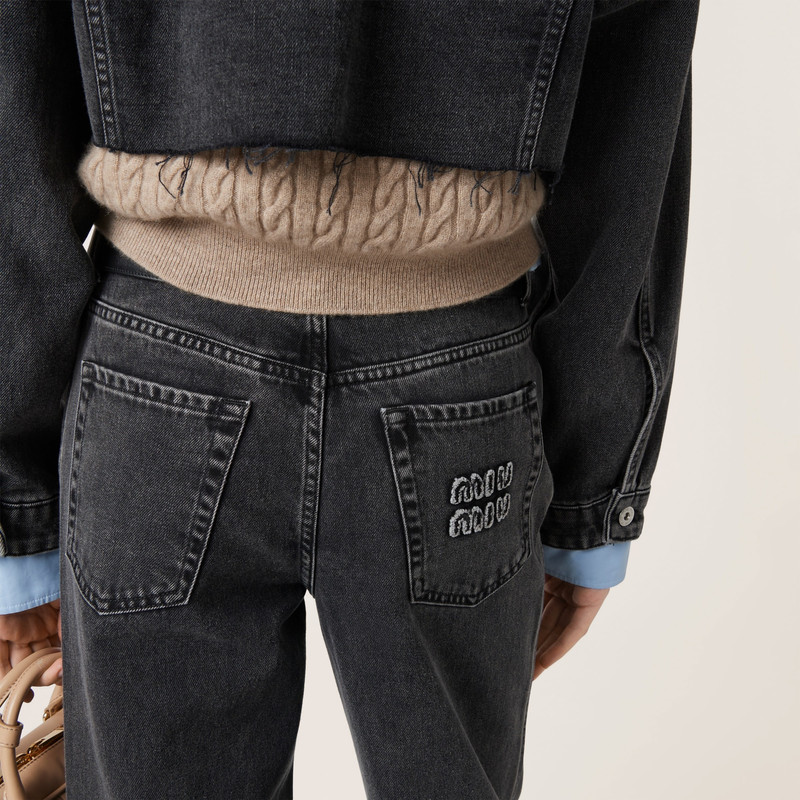 Five-pocket black denim jeans 5