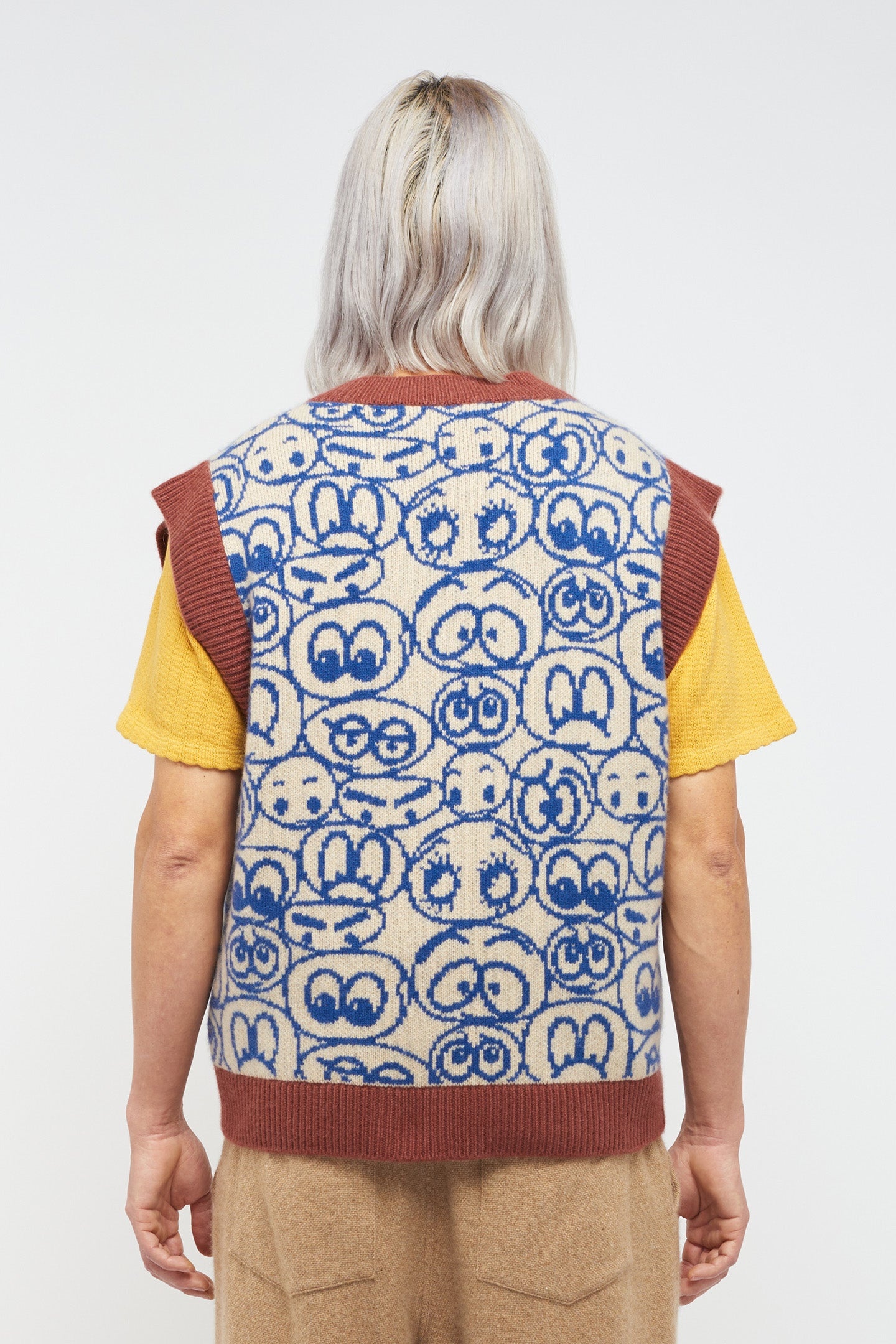 EXPRESSION V-NECK VEST - 3