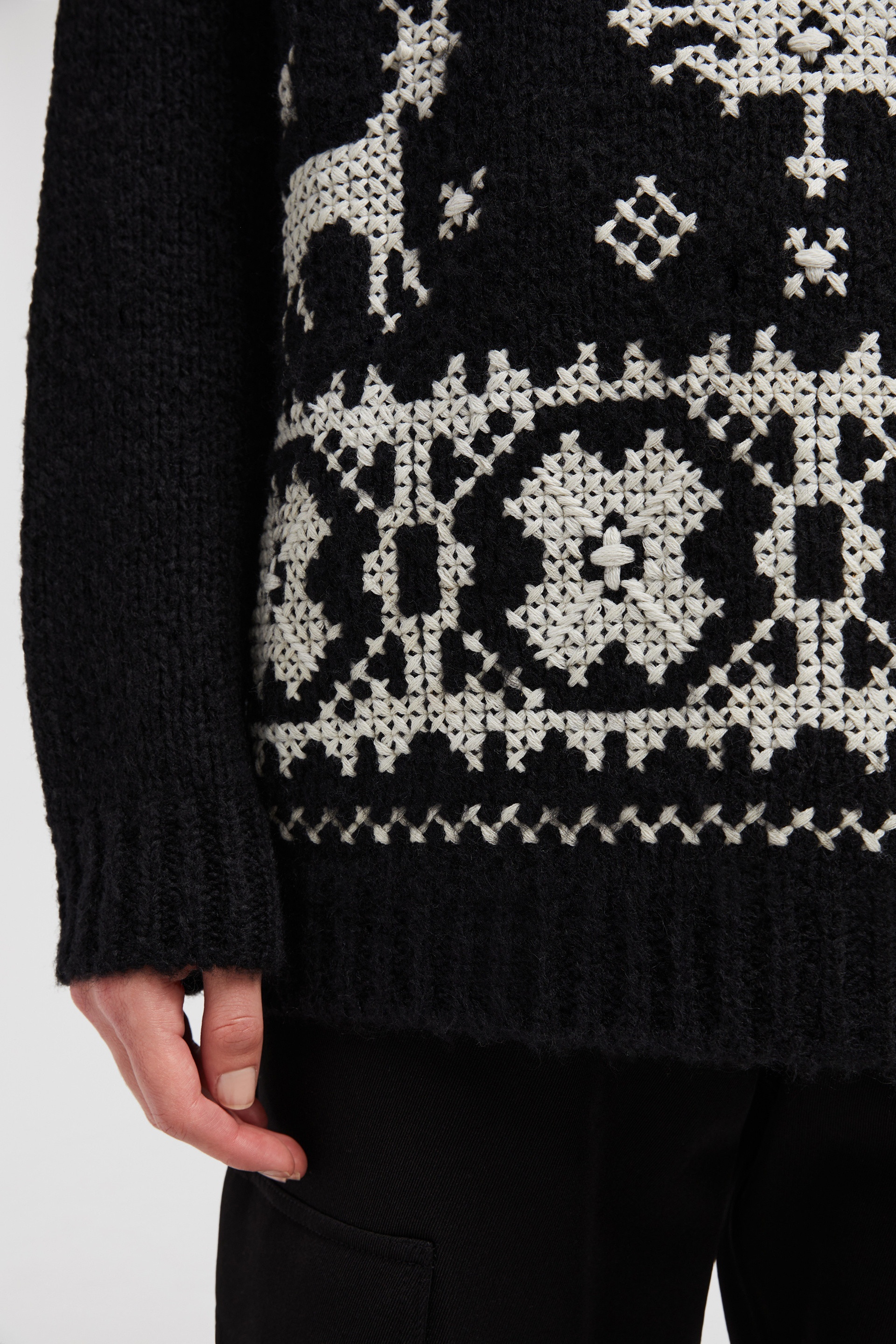 Hand-Embroidered Alpaca & Wool Turtleneck Sweater - 6