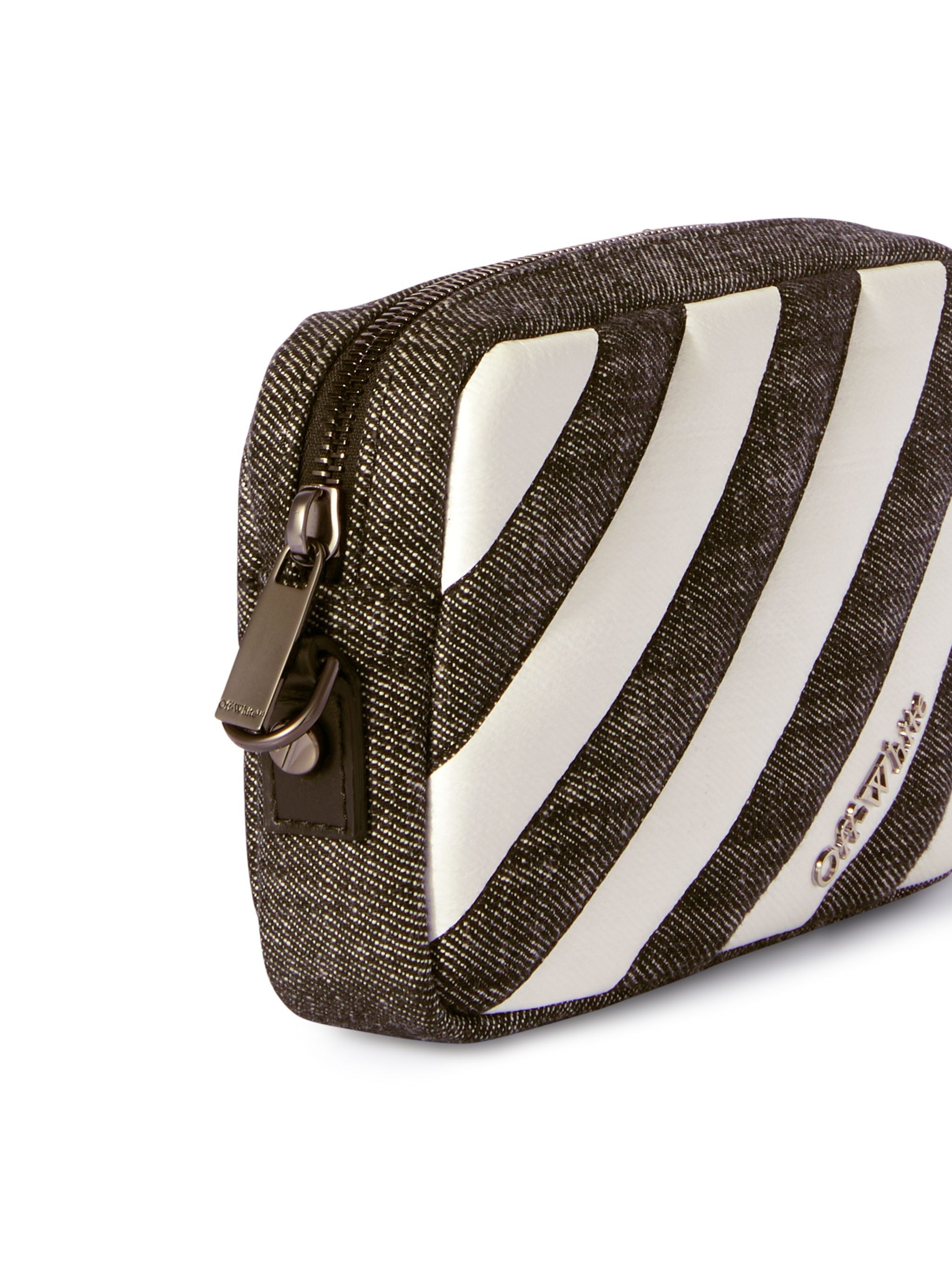 Black Diagonal Quilted Camera Bag - 7