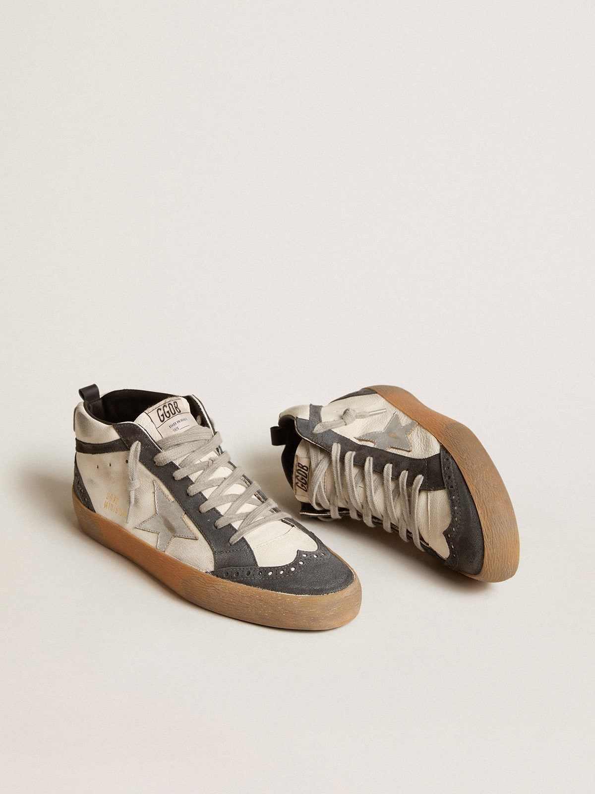 Mid Star in nappa leather with silver leather star and black suede flash - 2