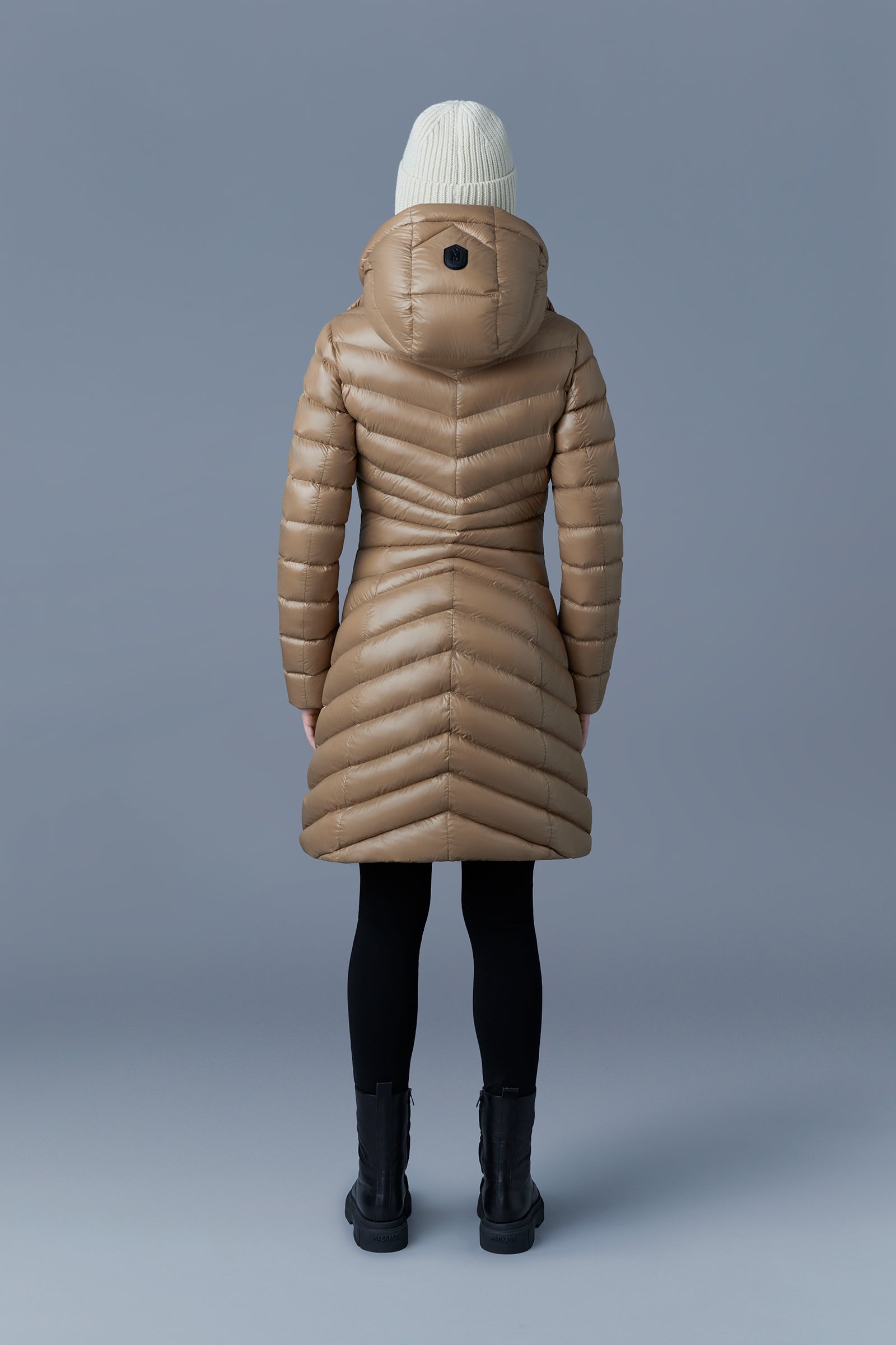 CAMEA Light down jacket with removable hood - 4