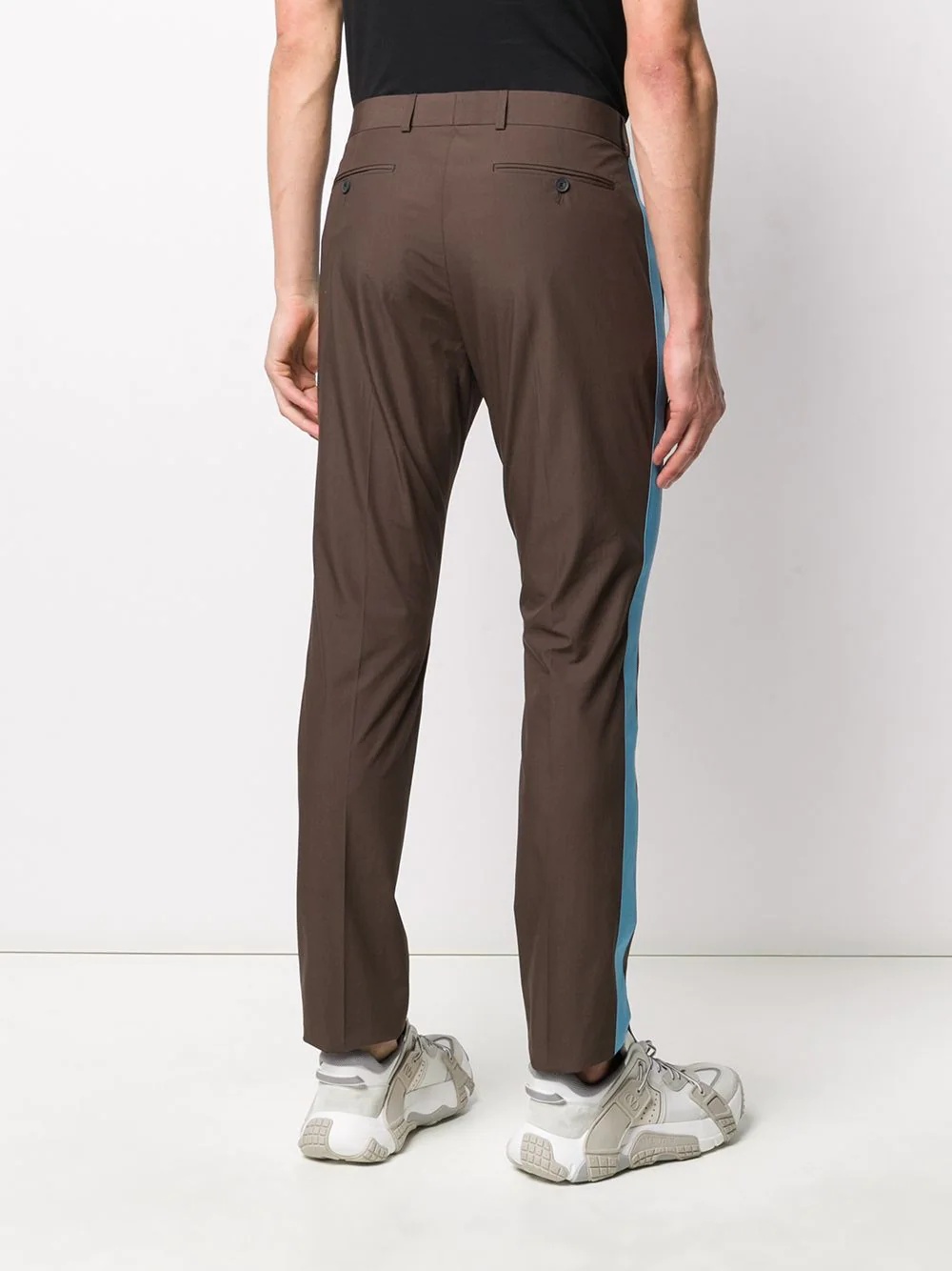 contrast tape slim-fit trousers - 4