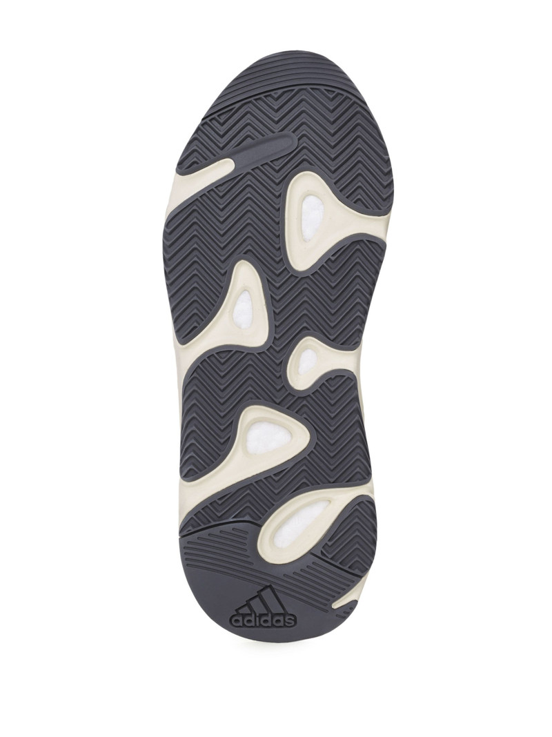 ADIDAS YEEZY BOOST 700 블로그 5