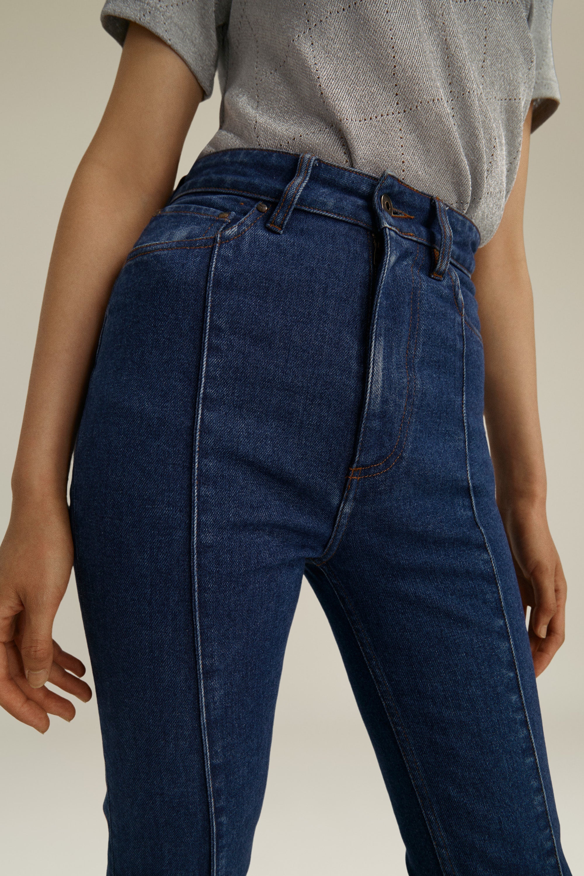Classic Trumpet Jeans - 4