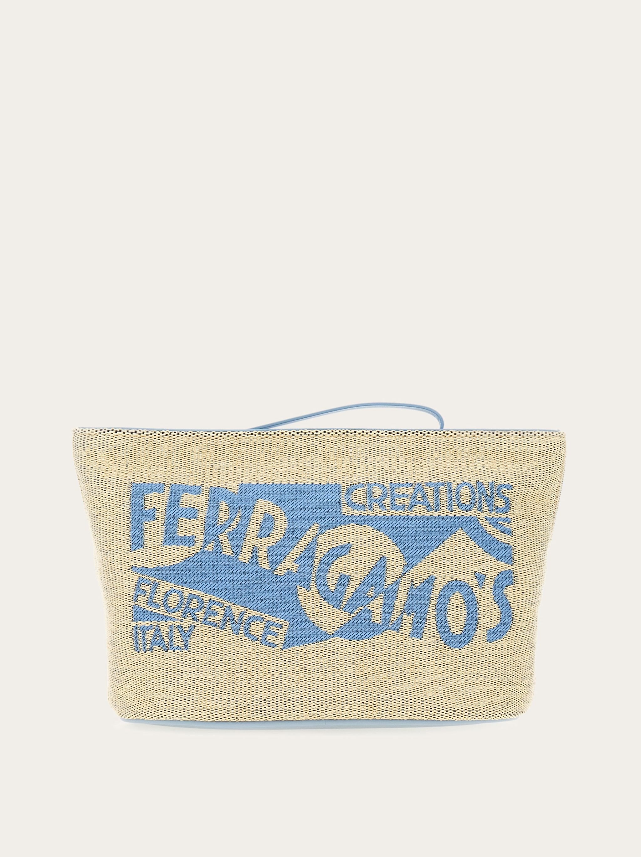 Pouch with logo - 1