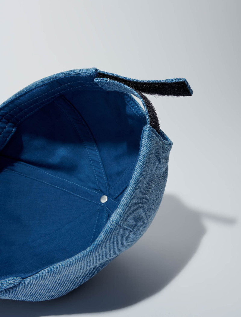 Denim cap with clover logo 4