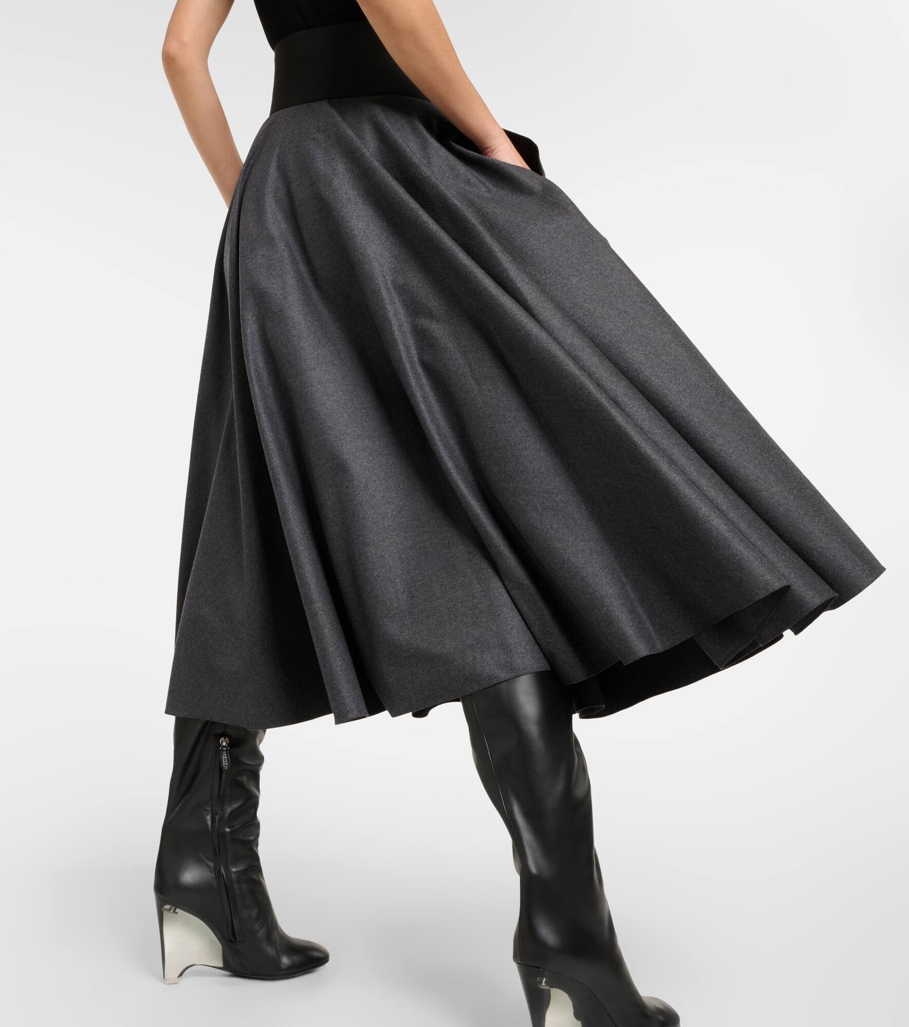Belted high-rise virgin wool midi skirt - 5